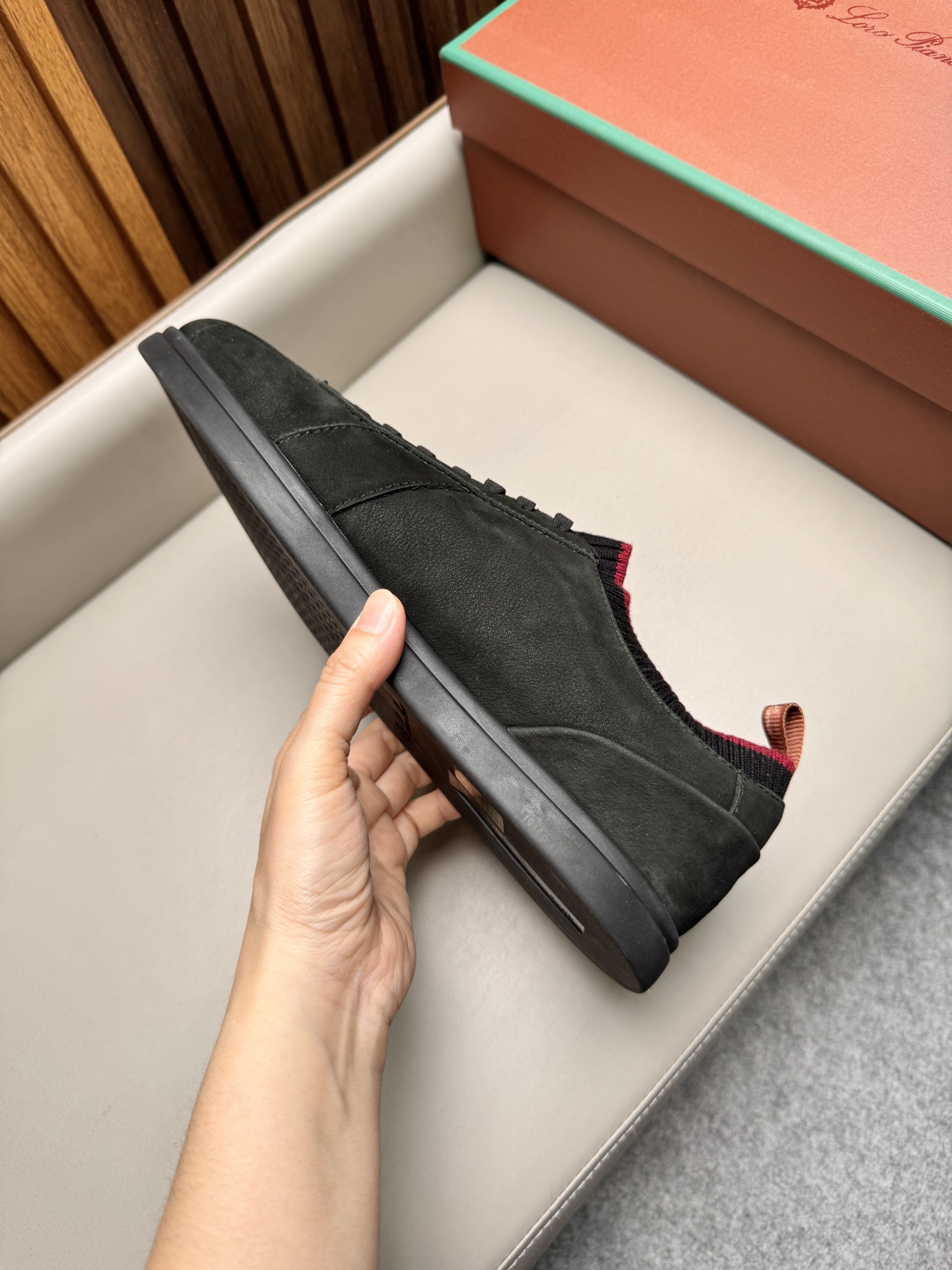 Кроссовки мужские в стиле Loro Piana Soho Walk черного цвета