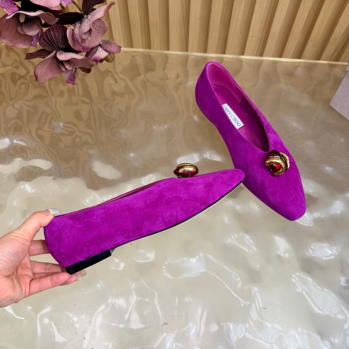 Балетки женские Jimmy Choo Margot Flat фиолетового цвета