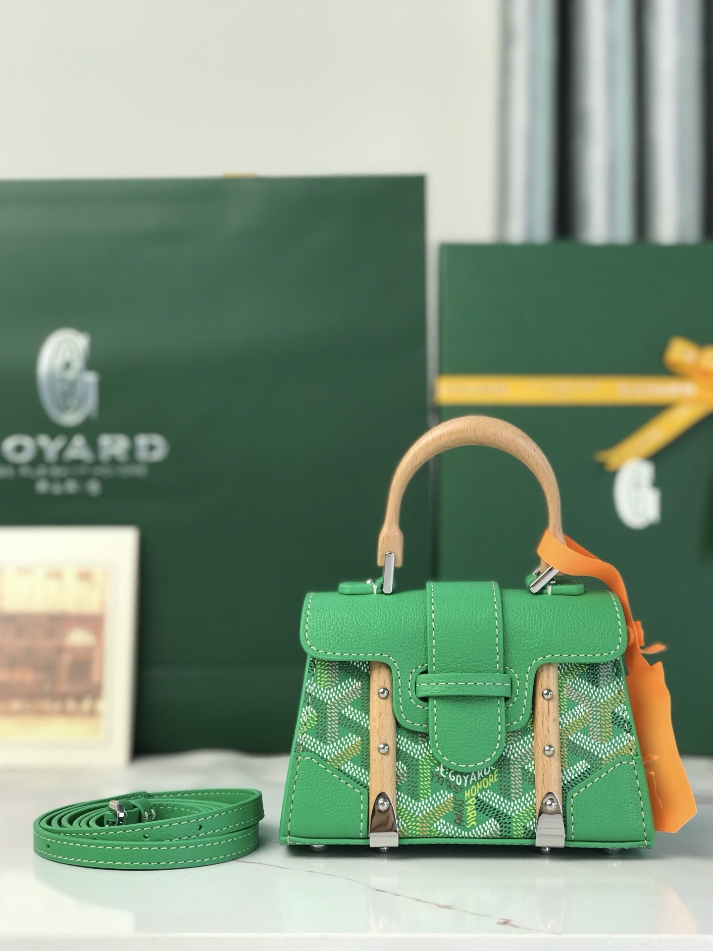 Сумка женская Goyard Saïgon Nano зелёного цвета