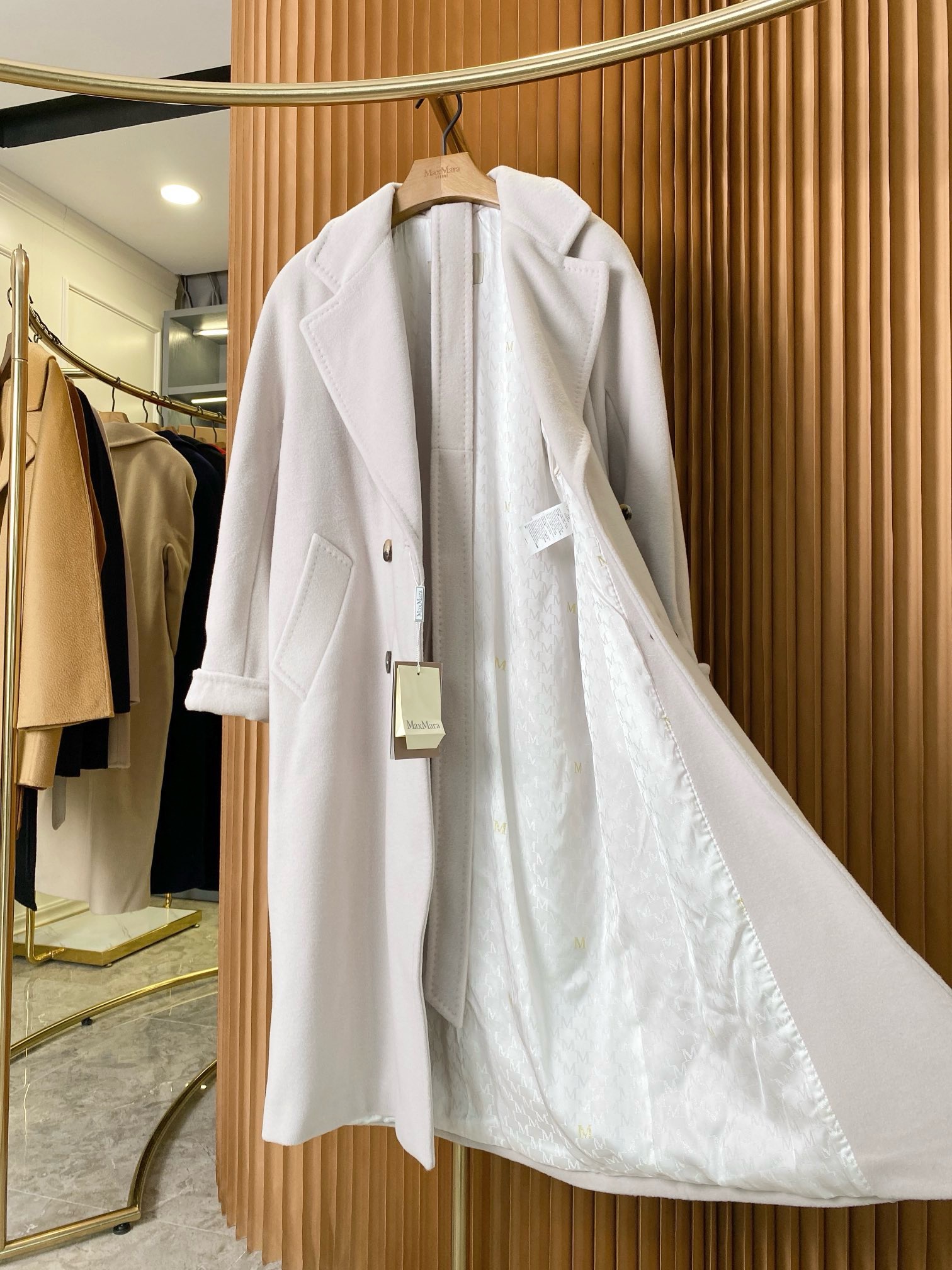 Пальто женское в стиле Max Mara Anne-Marie Beretta серого цвета
