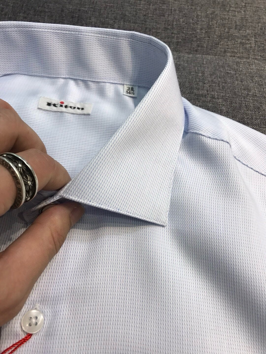 Рубашка мужская Kiton светло-голубого цвета с коротким рукавом