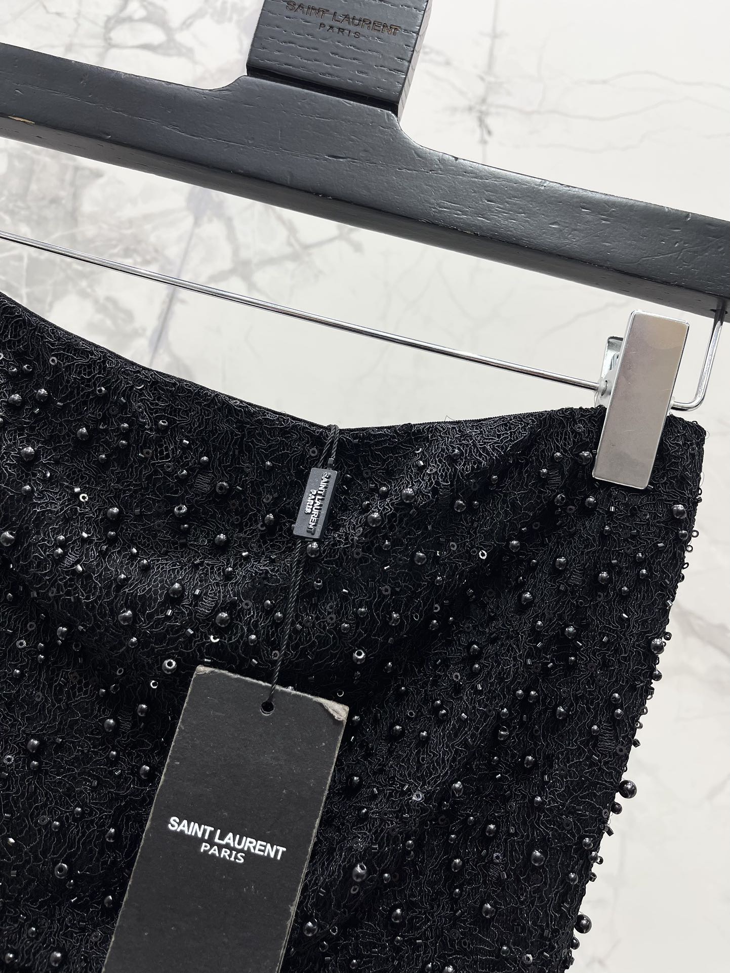 Платье женское в стиле Saint Laurent вечернее с декором из жемчуга и пайеток черного цвета