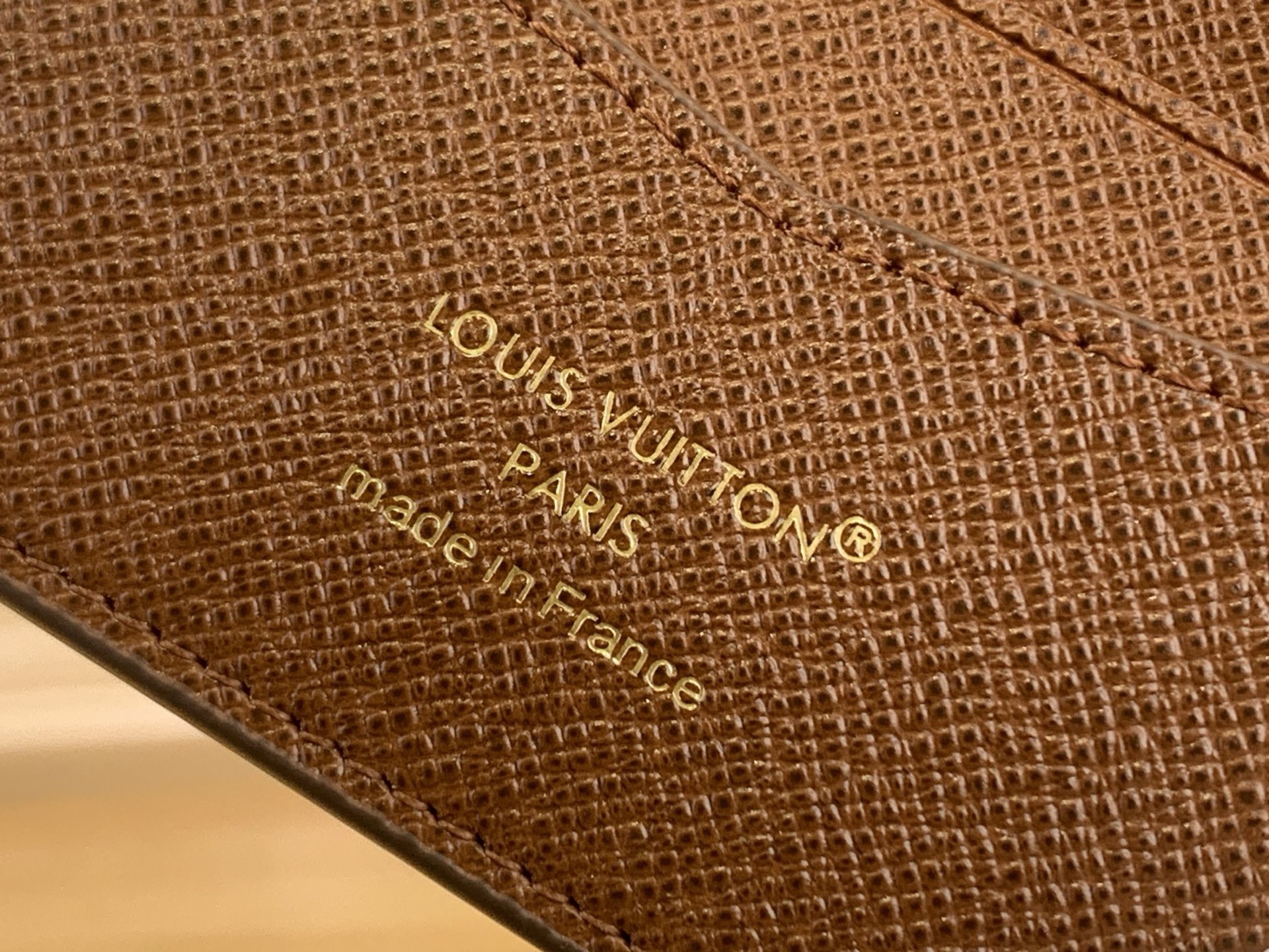 Кошелёк унисекс в стиле Louis Vuitton Slender Monogram Donuts компактный коричневого цвета