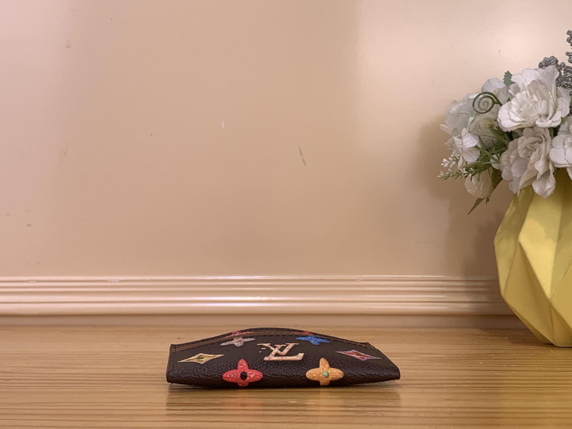 Картхолдер унисекс в стиле Louis Vuitton Double Monogram Donuts коричневого цвета