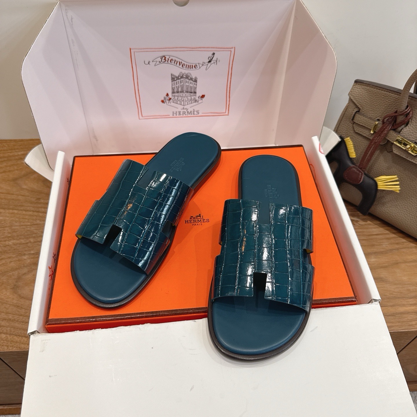 Шлёпанцы мужские в стиле Hermès Eclair сине-зелёного цвета