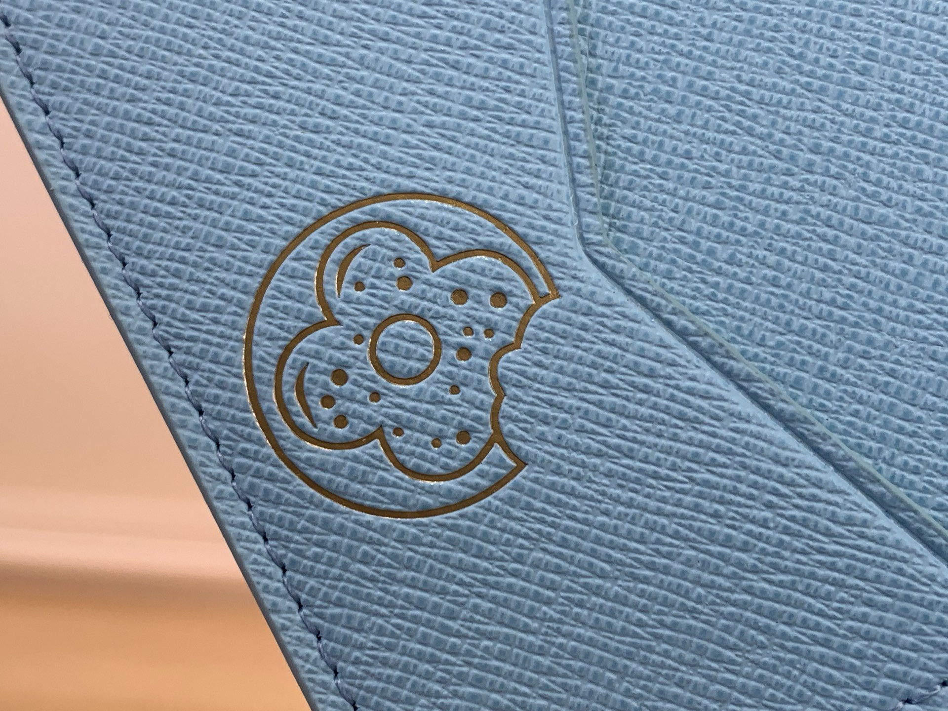 Обложка унисекс для паспорта в стиле Louis Vuitton Monogram Donuts