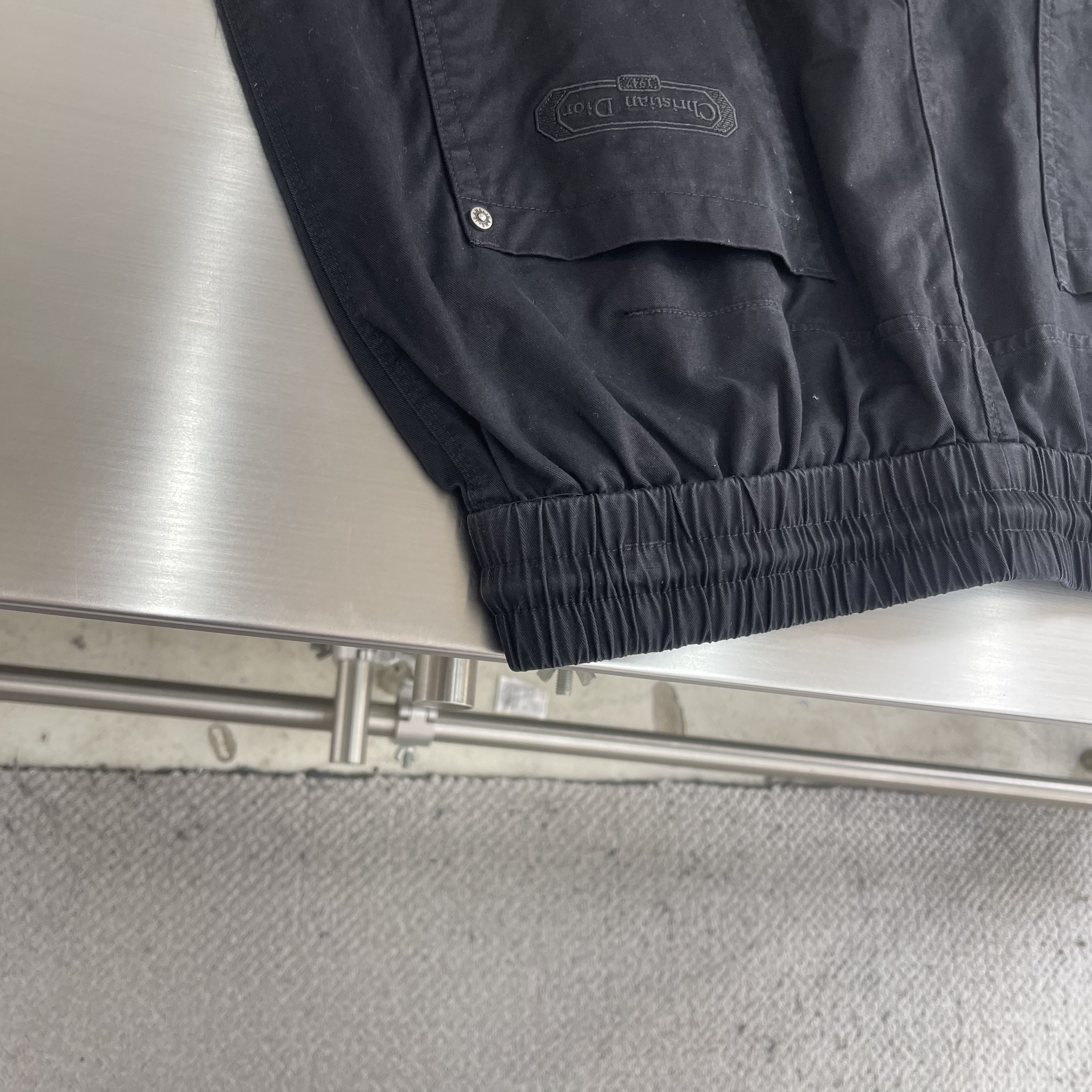 Брюки мужские в стиле Dior из хлопка чёрного цвета карго с эластичным поясом