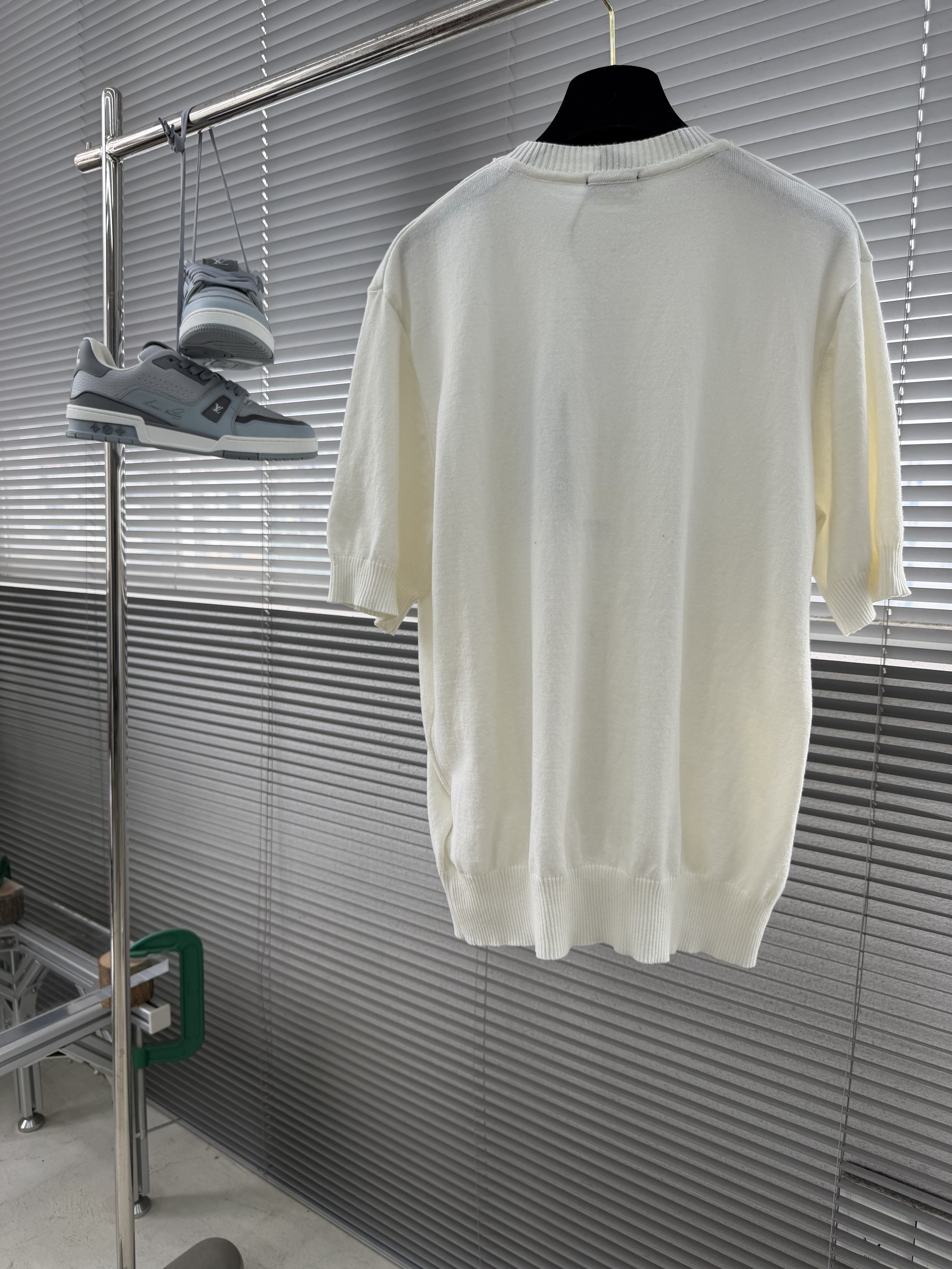 Футболка мужская в стиле Fendi с вышивкой логотипа