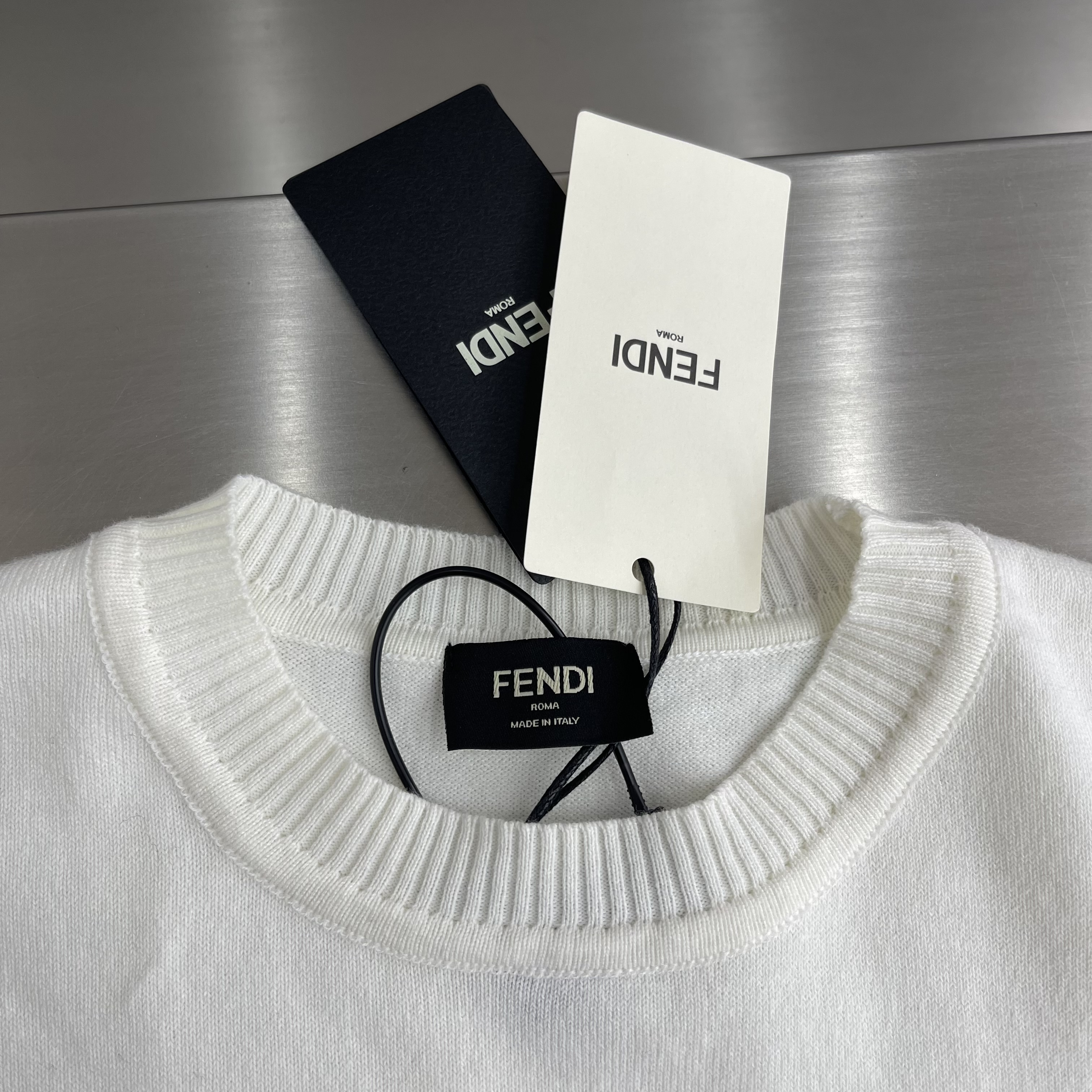 Футболка мужская в стиле Fendi с вышивкой логотипа