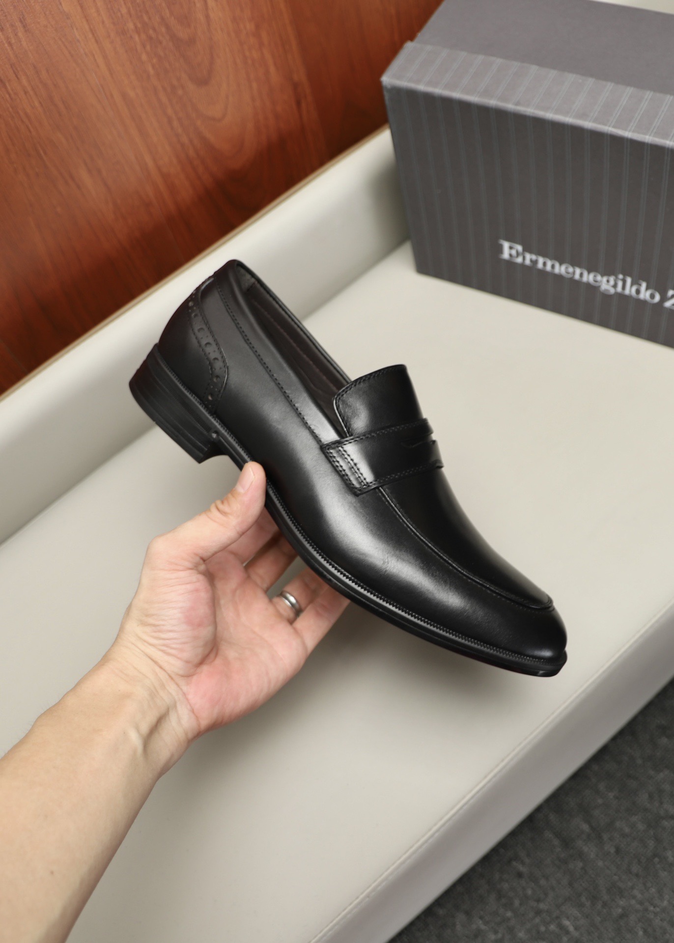 Лоферы мужские Ermenegildo Zegna чёрного цвета