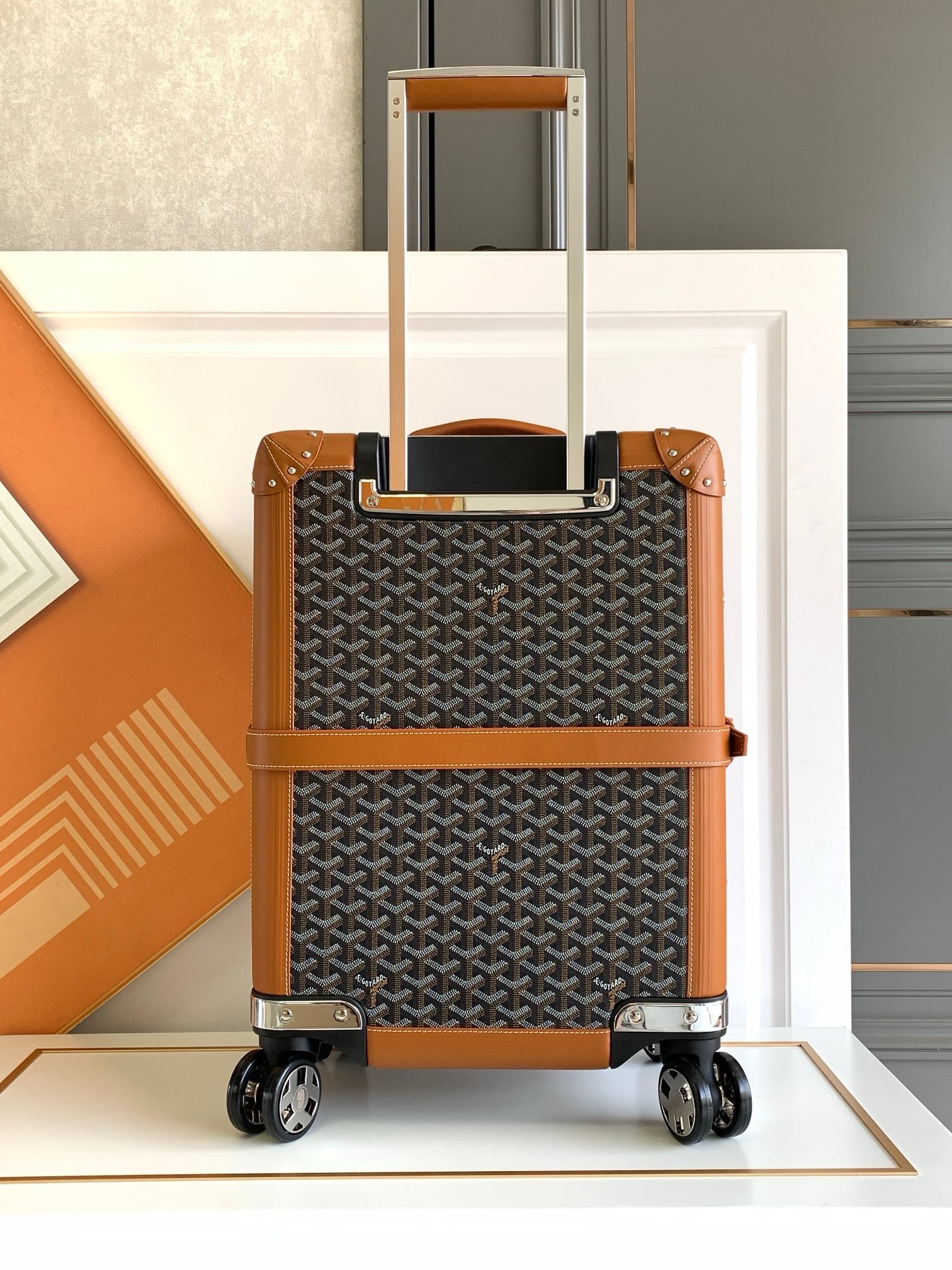 Чемодан Goyard Bourget PM коричневого цвета