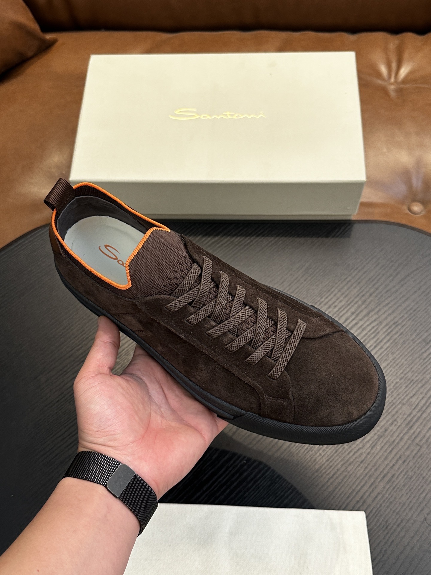 Кроссовки мужские в стиле Santoni из натуральной зернистой кожи коричневого цвета