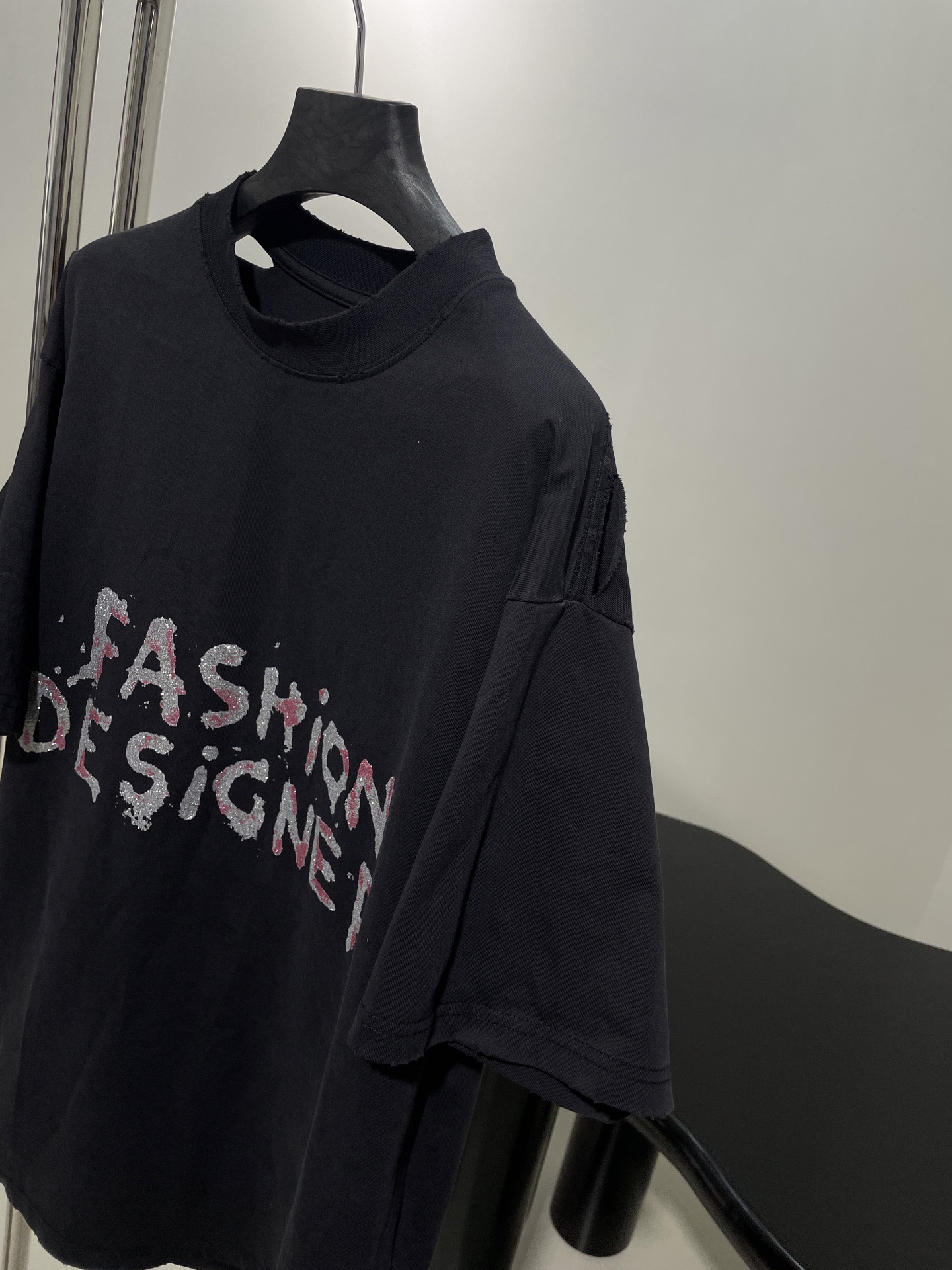Футболка унисекс в стиле Balenciaga Fashion чёрного цвета с принтом