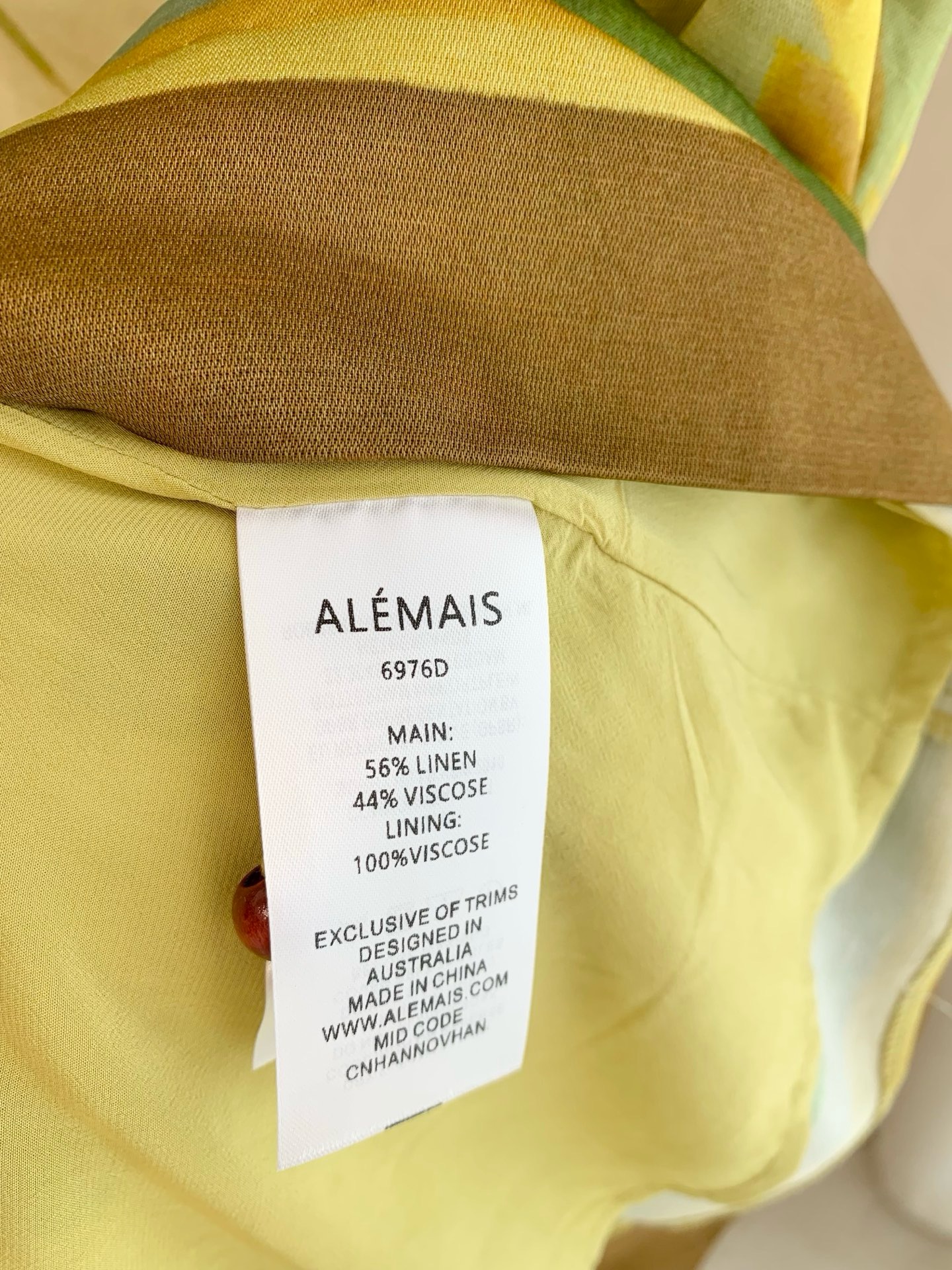 Платье женское Alemais жёлто-зелёного цвета с бисерными бретелями