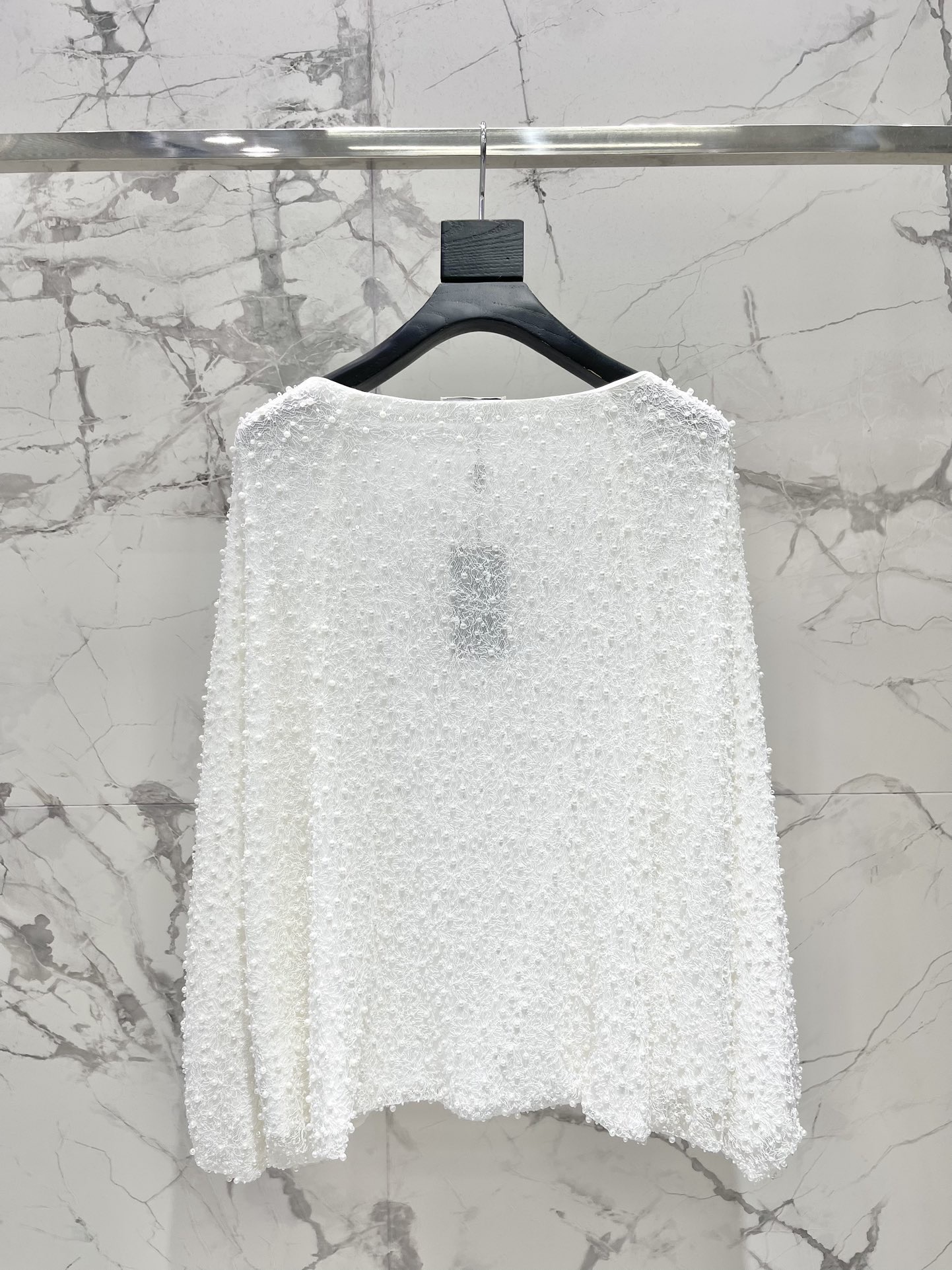 Блуза женская в стиле Saint Laurent белого цвета