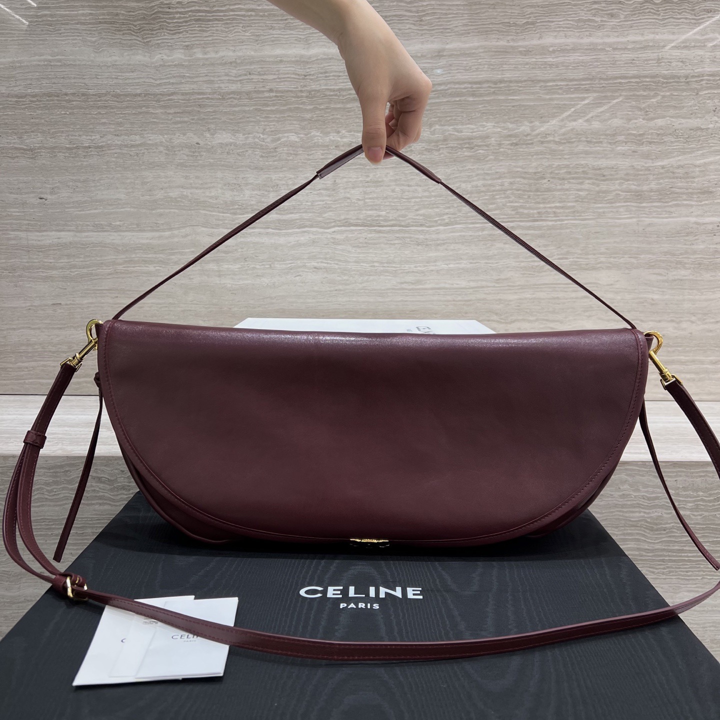 Сумка женская в стиле Celine Soft Triomphe Halfmoon бордового цвета
