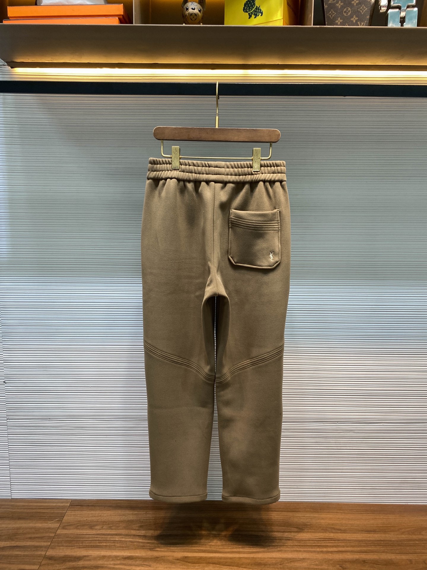 Брюки мужские в стиле Saint Laurent из хлопкового флиса кофейного цвета 