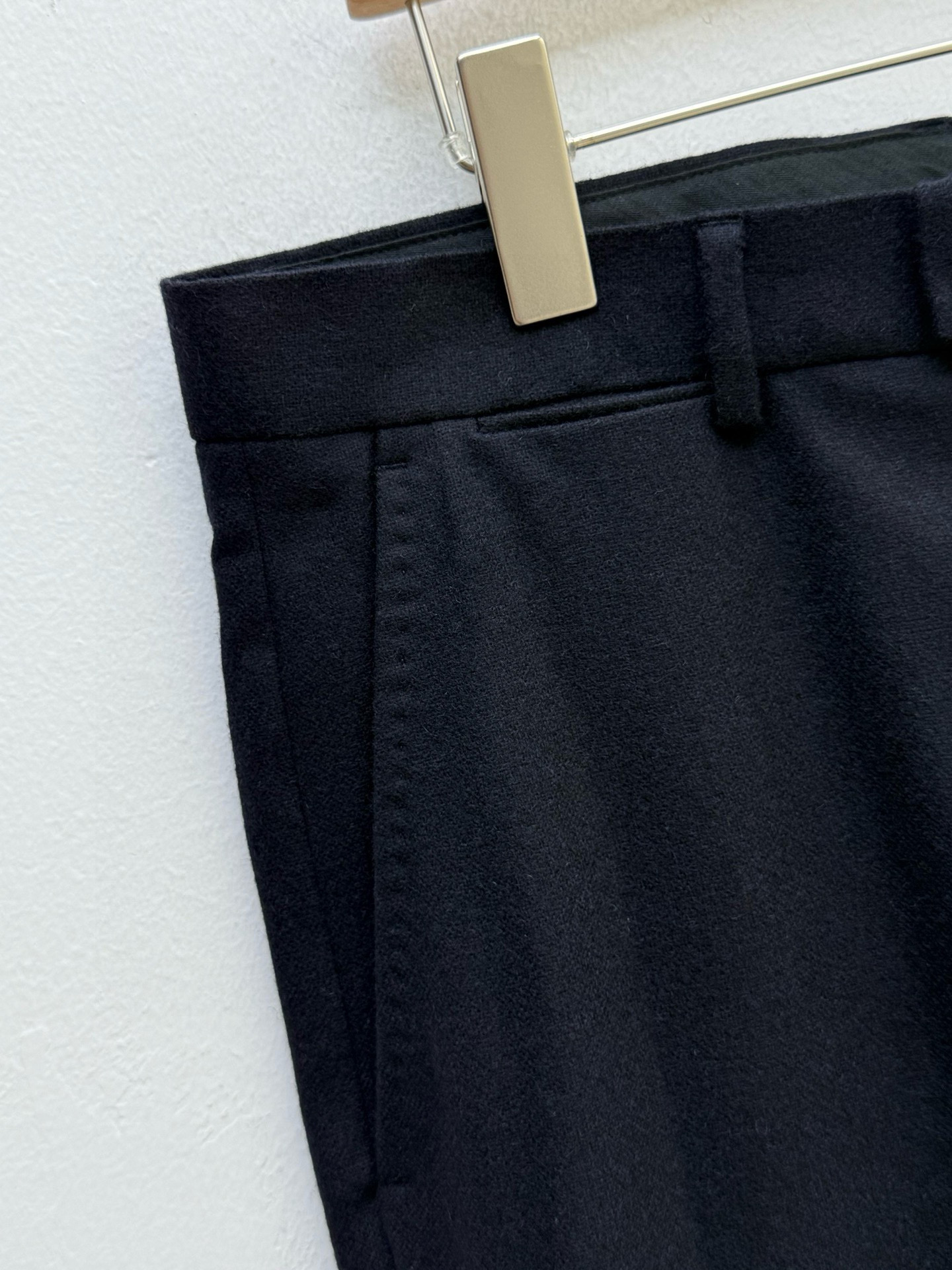 Брюки мужские в стиле Brioni Zz Trofeo из мериносовой шерсти тёмно-синего цвета