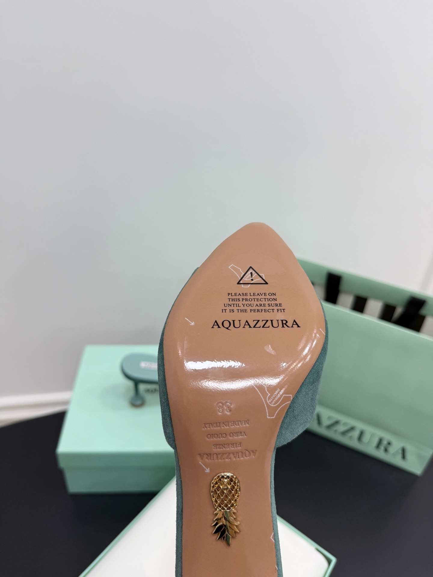 Мюли женские Aquazzura мятного цвета