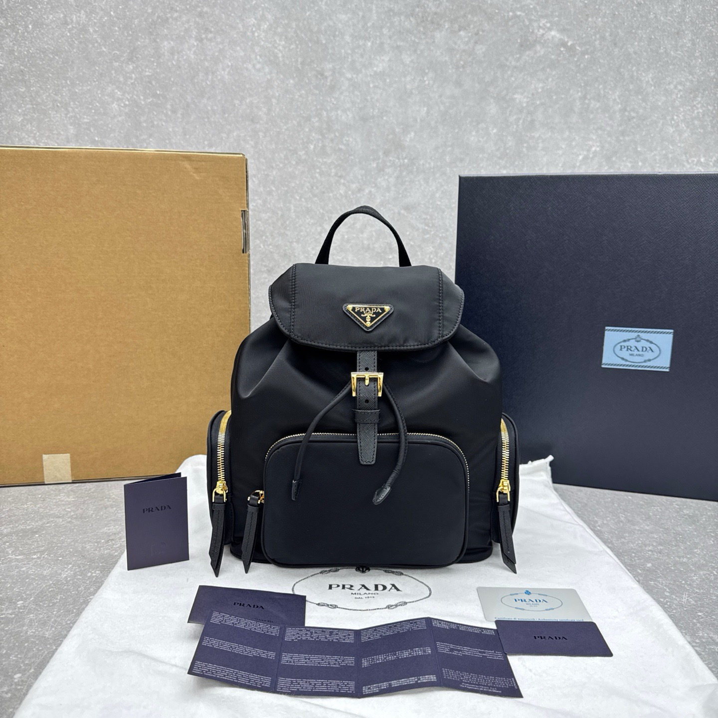 Рюкзак унисекс в стиле Prada Explore 6844 чёрного цвета