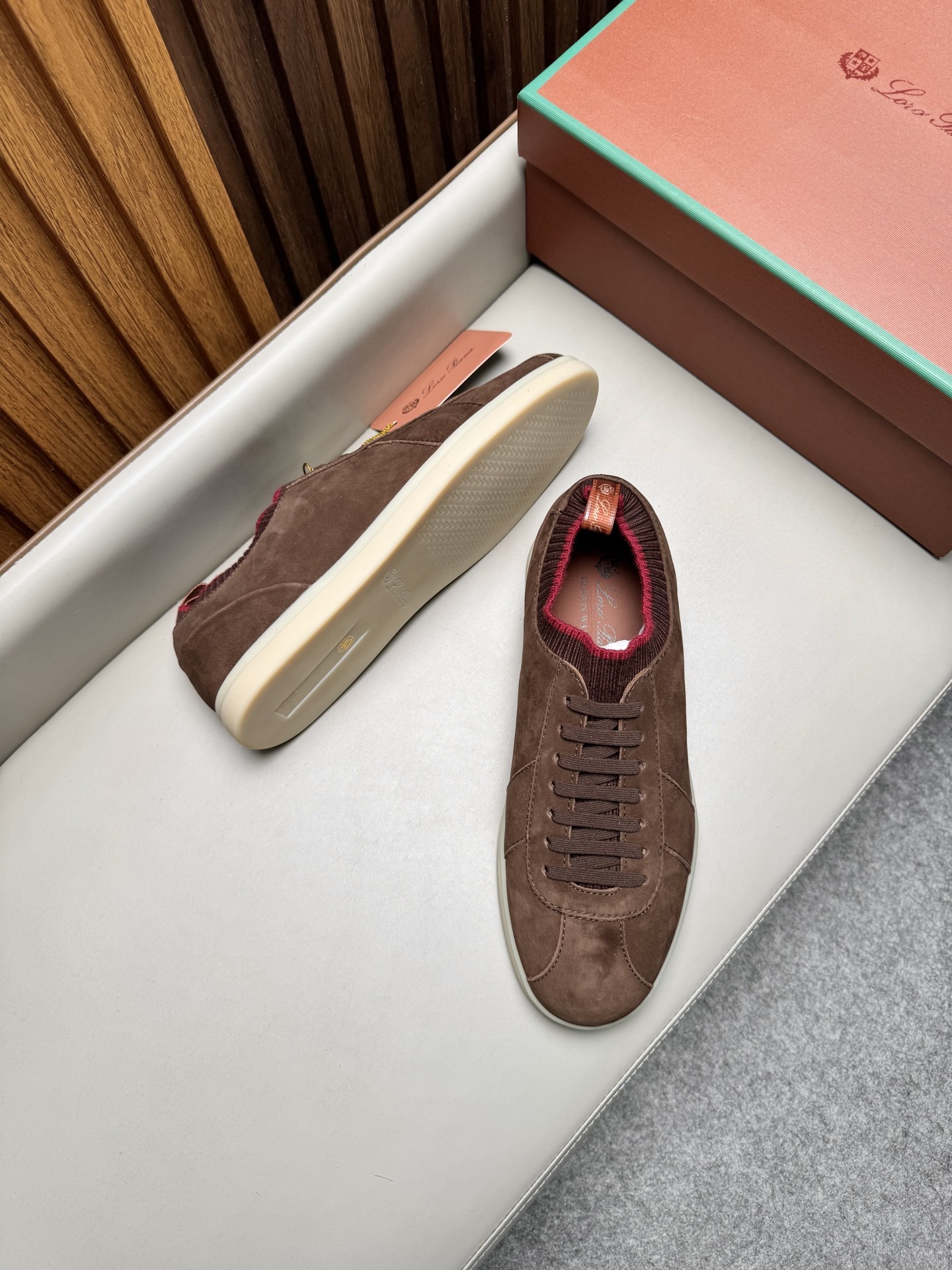 Кроссовки мужские в стиле Loro Piana Soho Walk коричневого цвета