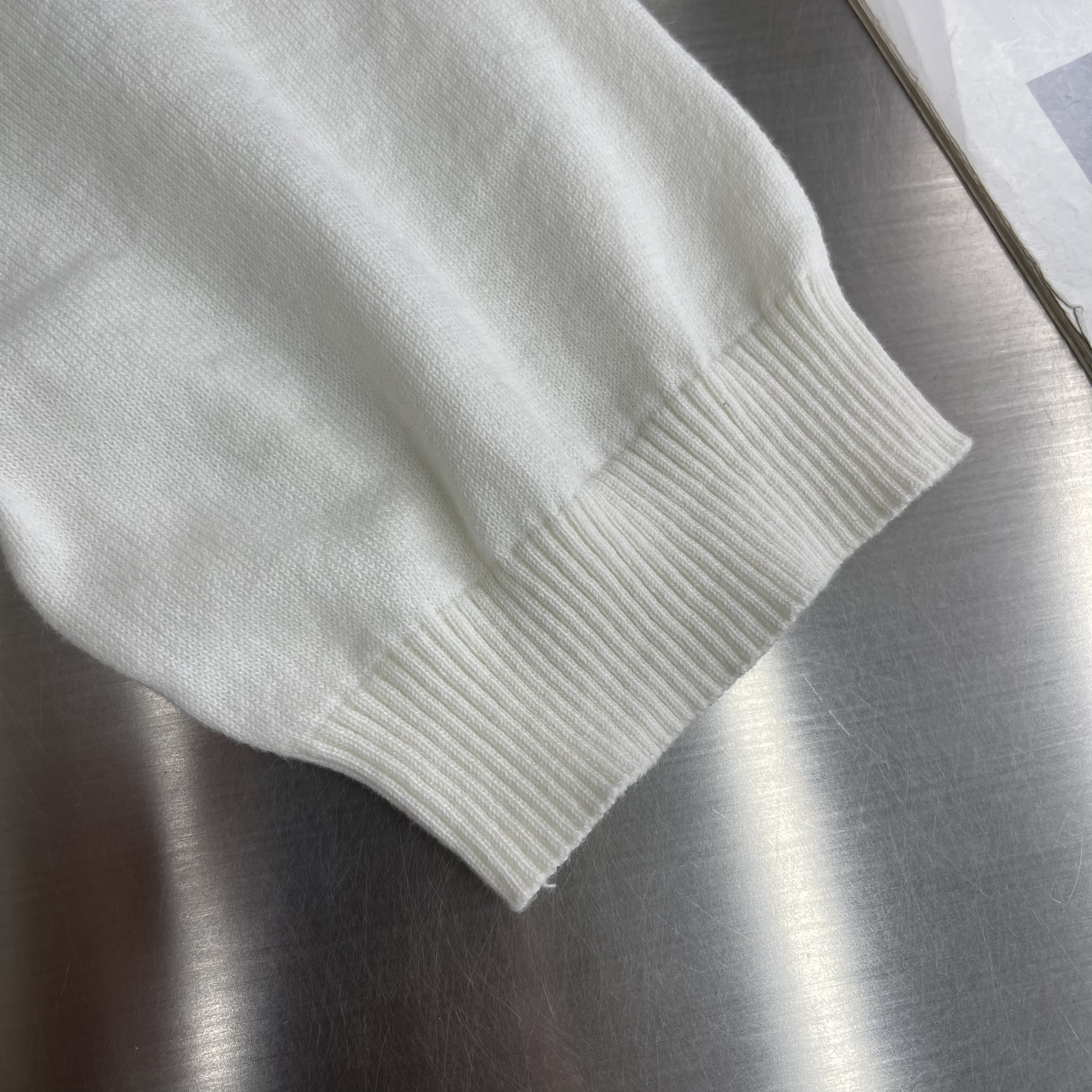 Футболка мужская в стиле Fendi с вышивкой логотипа