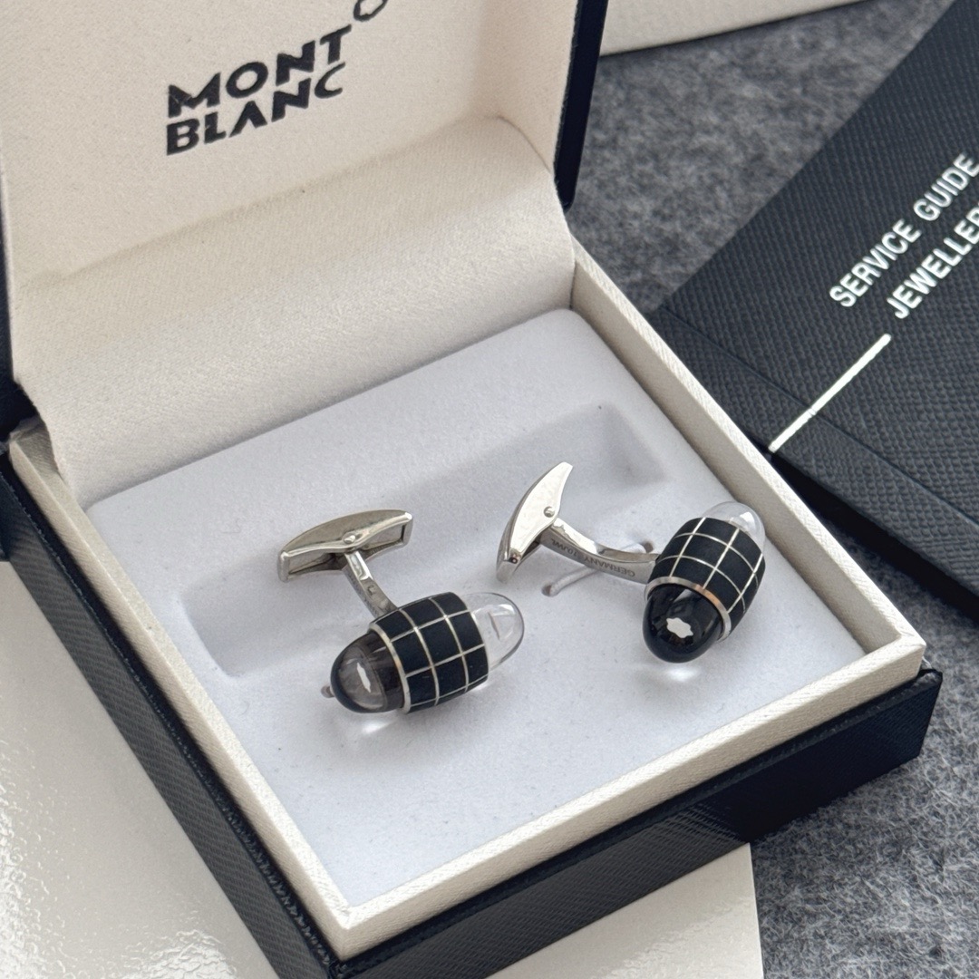 Запонки мужские Montblanc с чёрными вставками