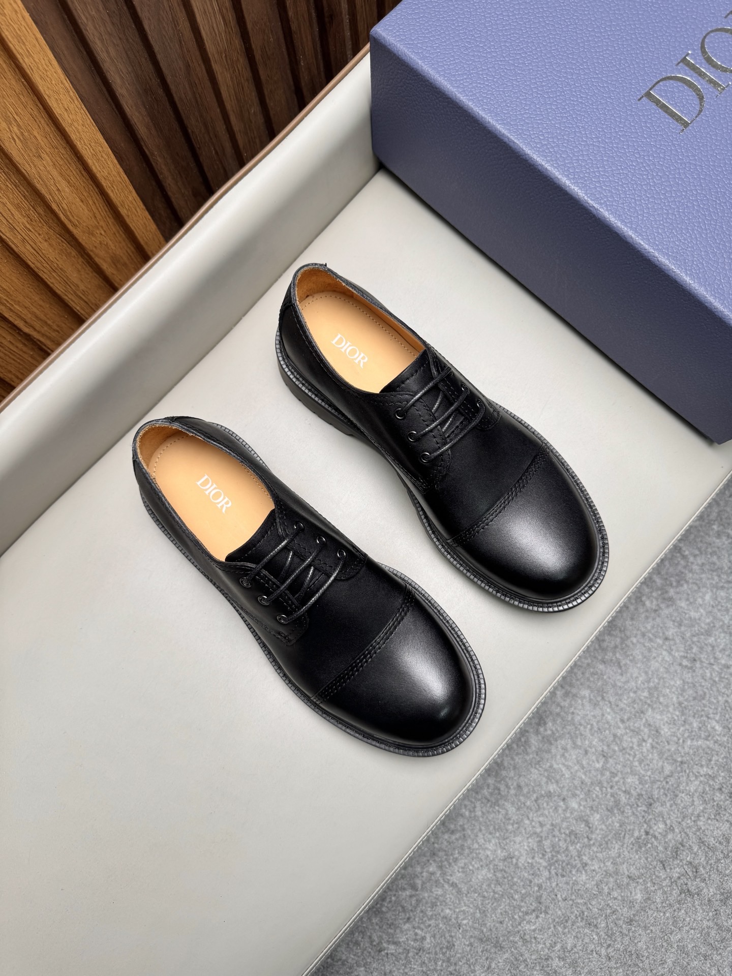 Туфли мужские в стиле Dior Explorer черного цвета