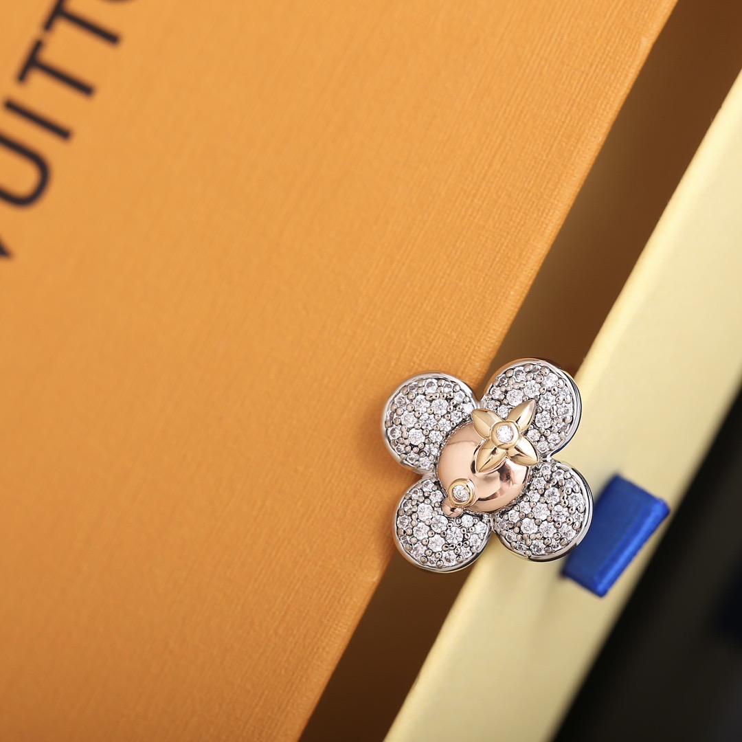 Кольцо женское в стиле Louis Vuitton Vivienne