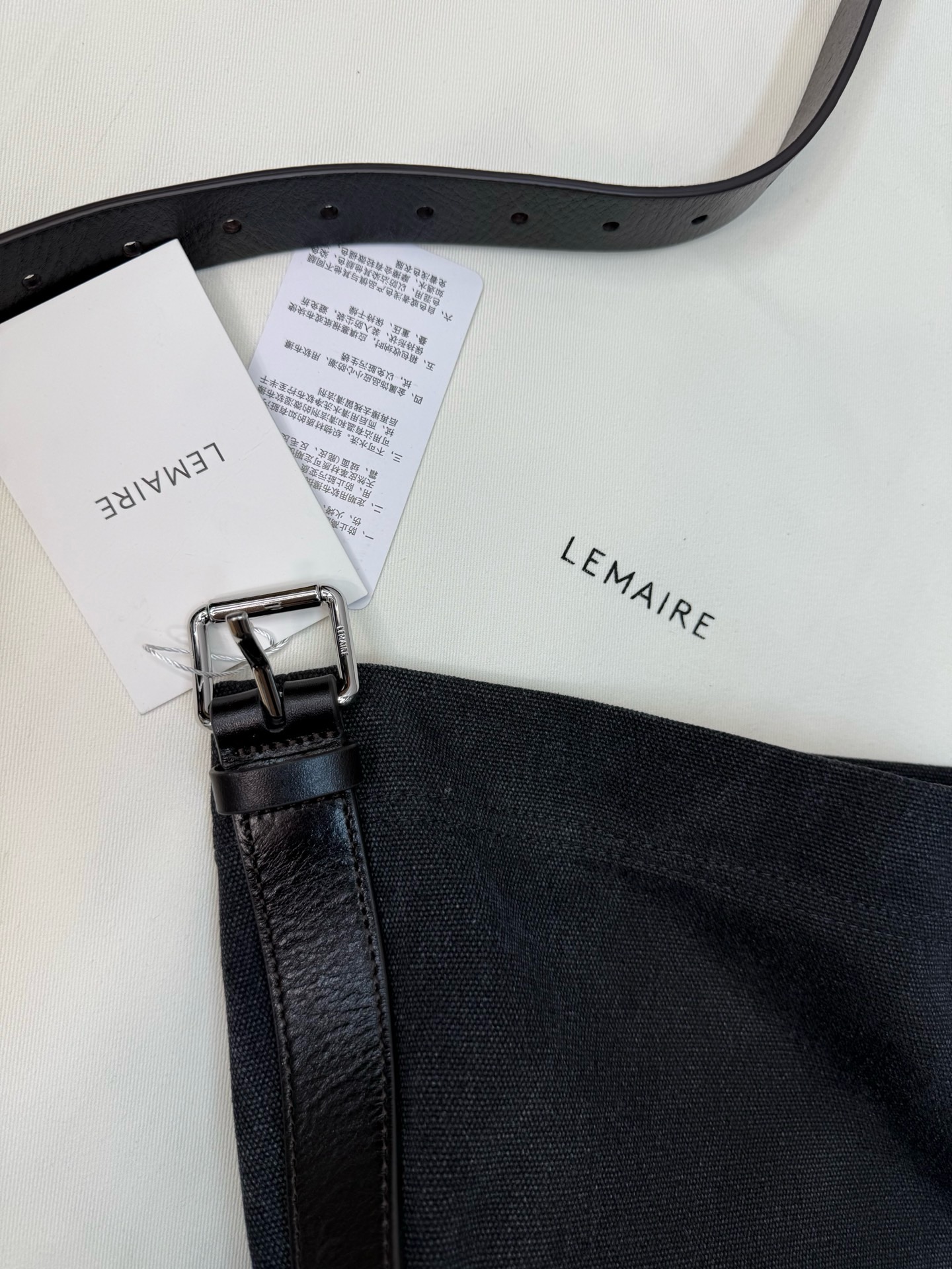 Сумка женская в стиле Lemaire Small Tote угольно-серого цвета