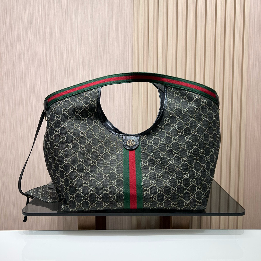 Сумка-тоут унисекс в стиGucci из текстиля GG с кожаной отделкой и съёмным клатчем чёрно-бежевого цвета