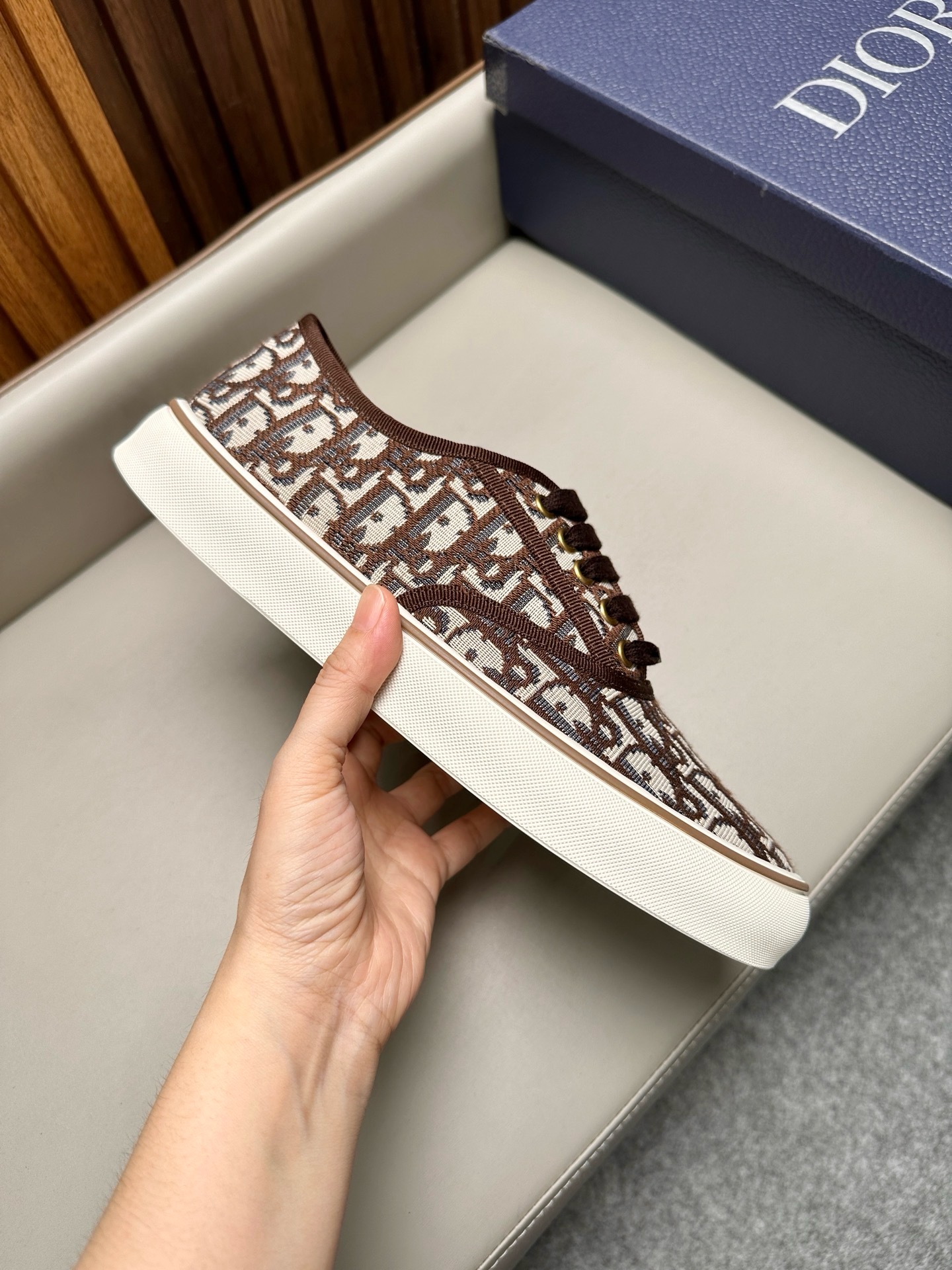 Кеды мужские Dior B23 League коричнево-белого цвета