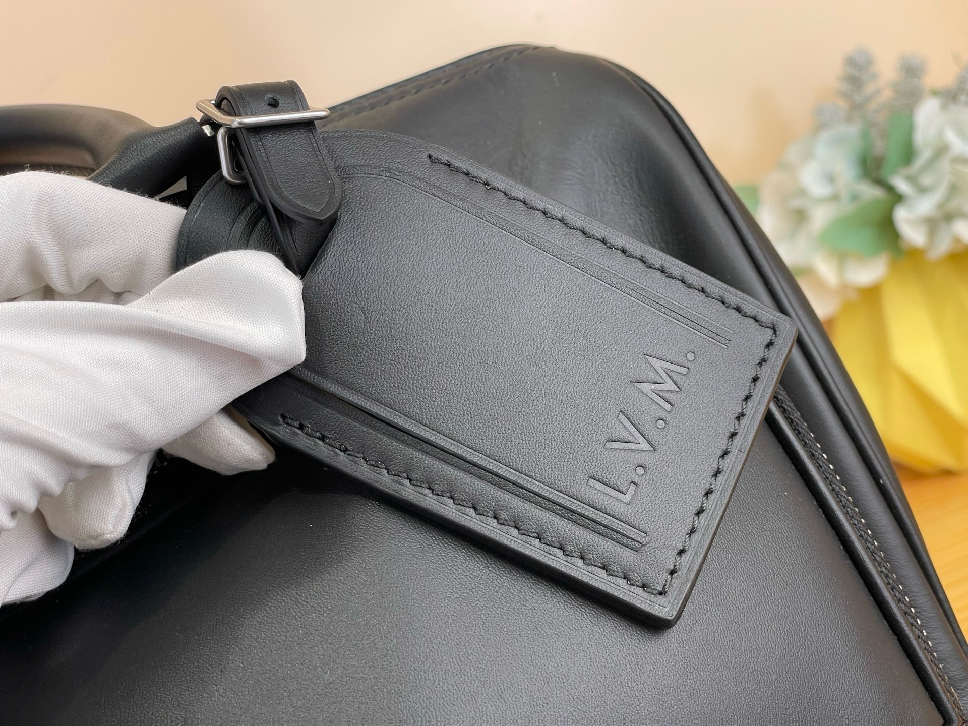 Сумка мужская Louis Vuitton Keepall Cargo Bandoulière 35 чёрного цвета