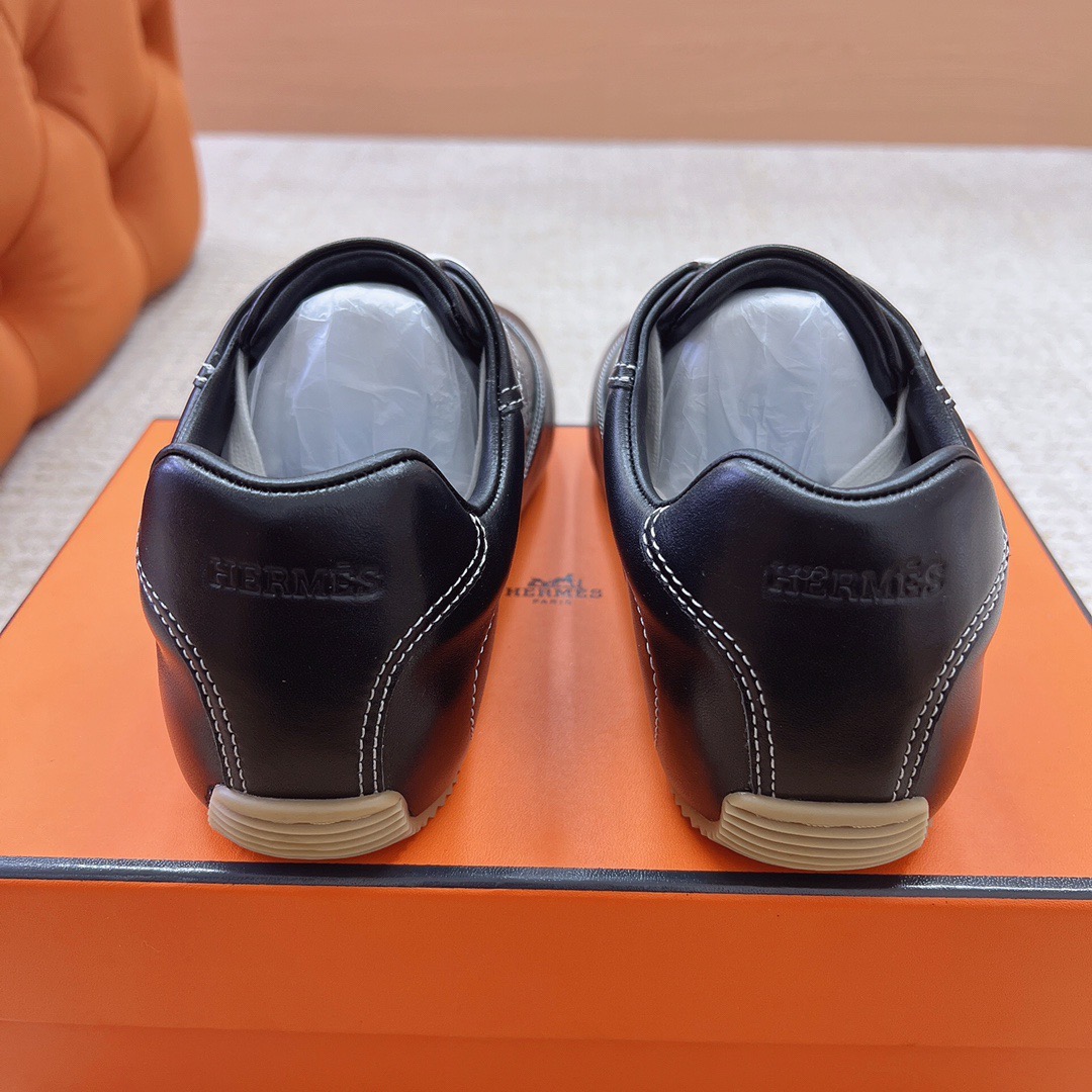 Кроссовки унисекс в стиле Hermès Trail черного цвета