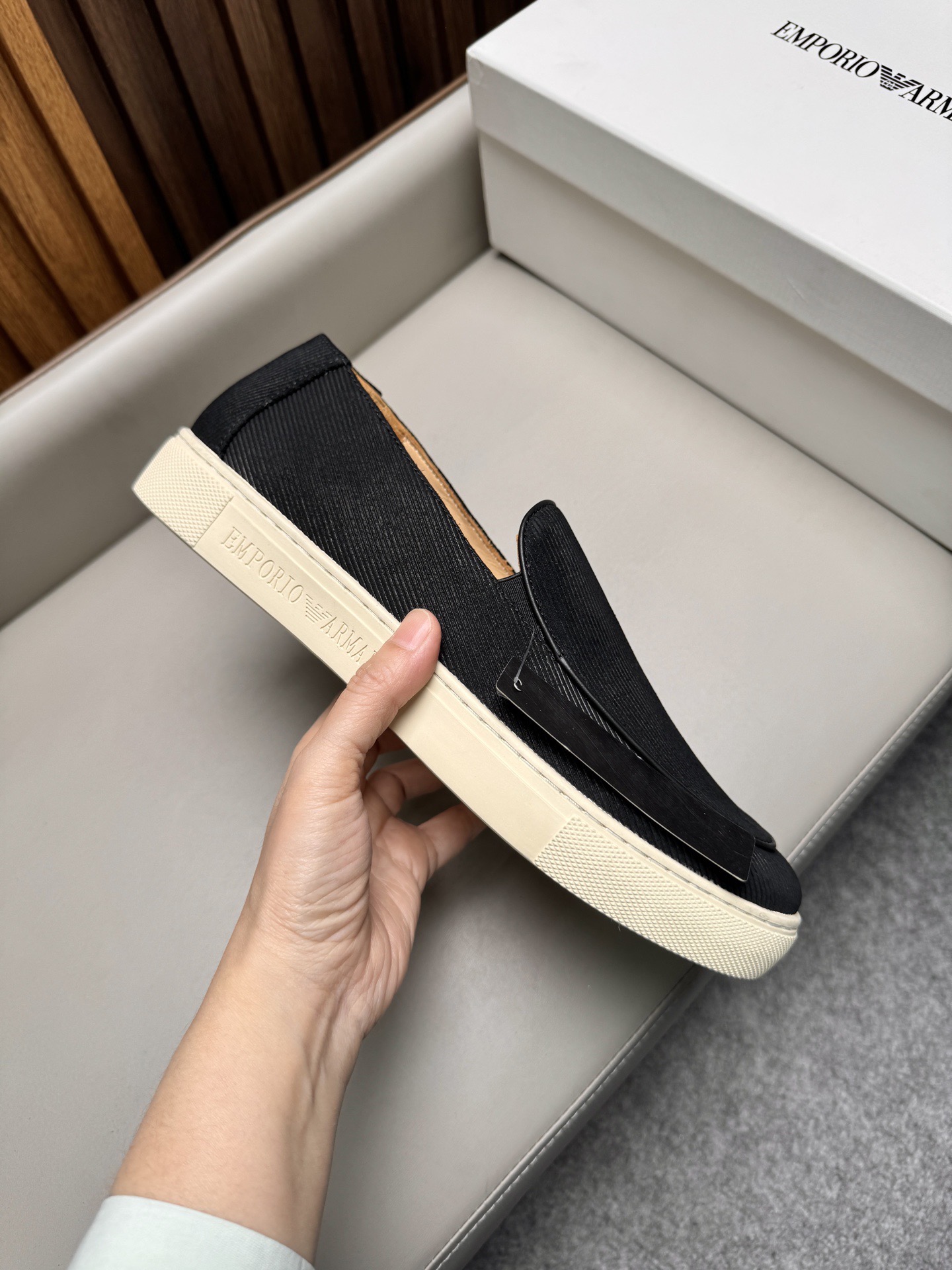 Лоферы мужские Emporio Armani чёрного цвета