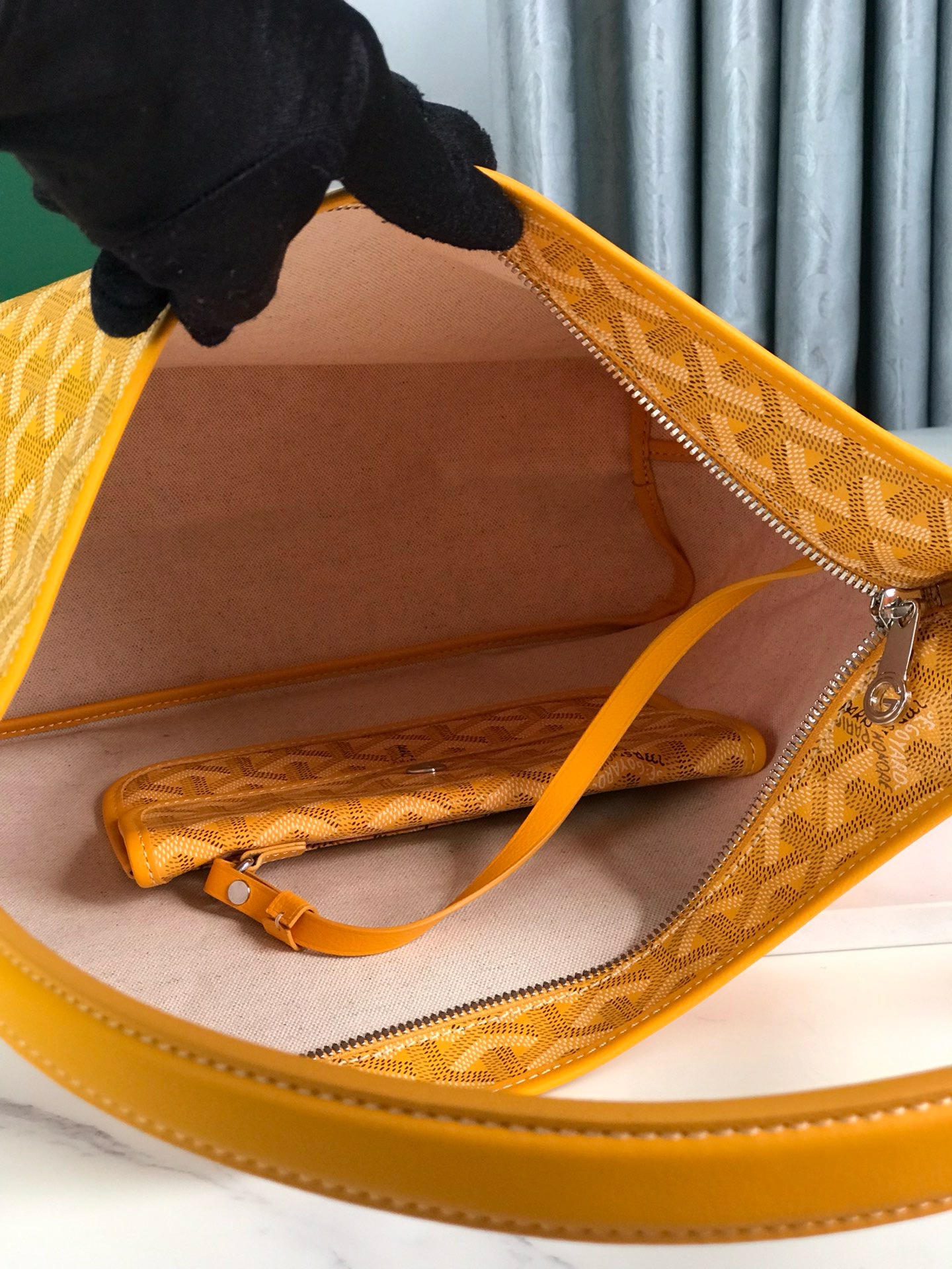 Сумка женская Goyard Hobo Bohème жёлтого цвета