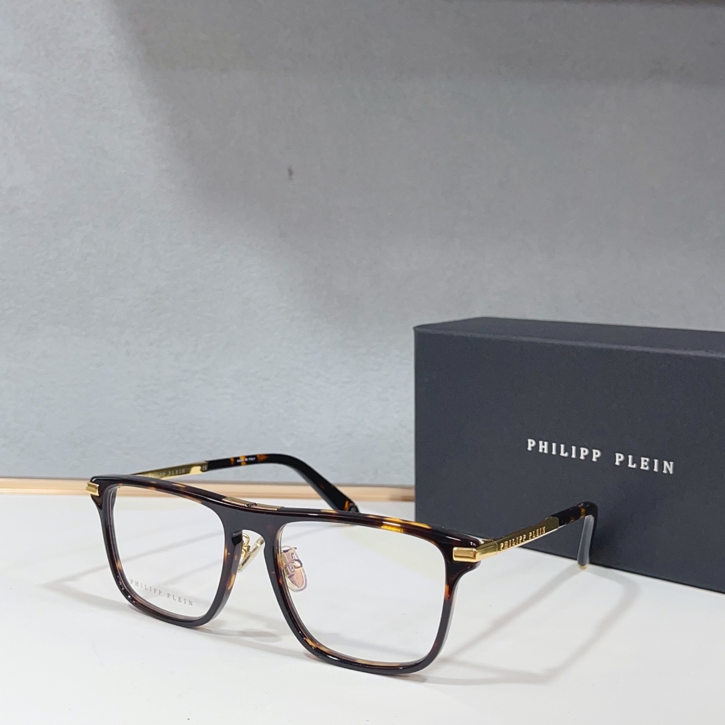 Очки мужские в стиле Philipp Plein VPP019M