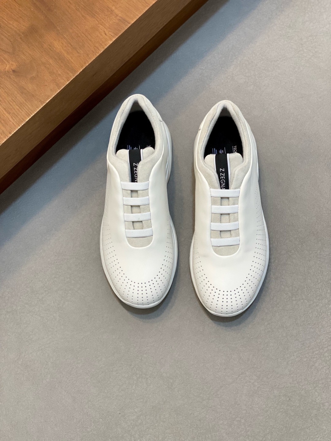 Кроссовки мужские Zegna Triple Stitch белого цвета