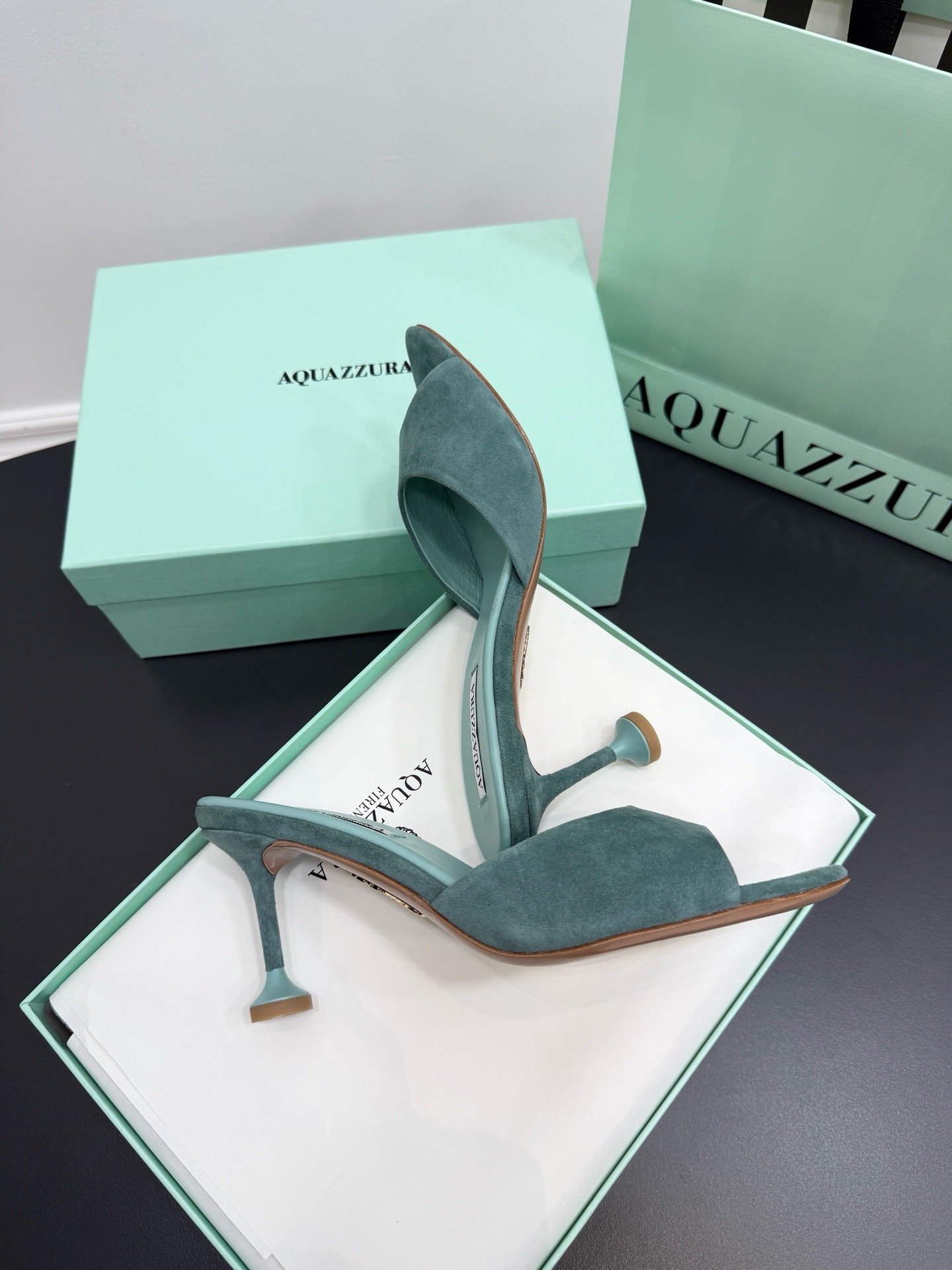 Мюли женские Aquazzura мятного цвета
