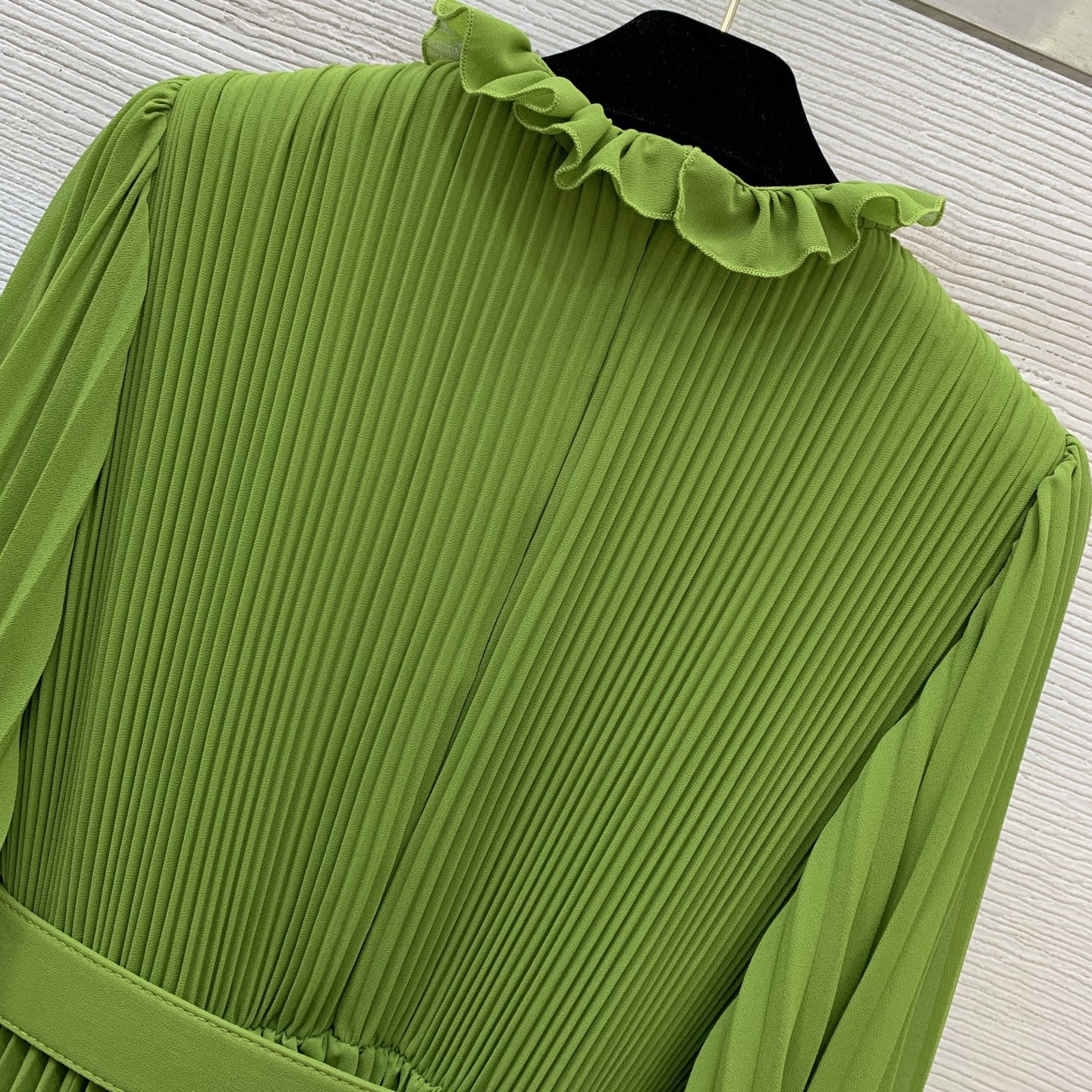 Платье женское в стиле Zimmermann плиссированное с оборками и поясом