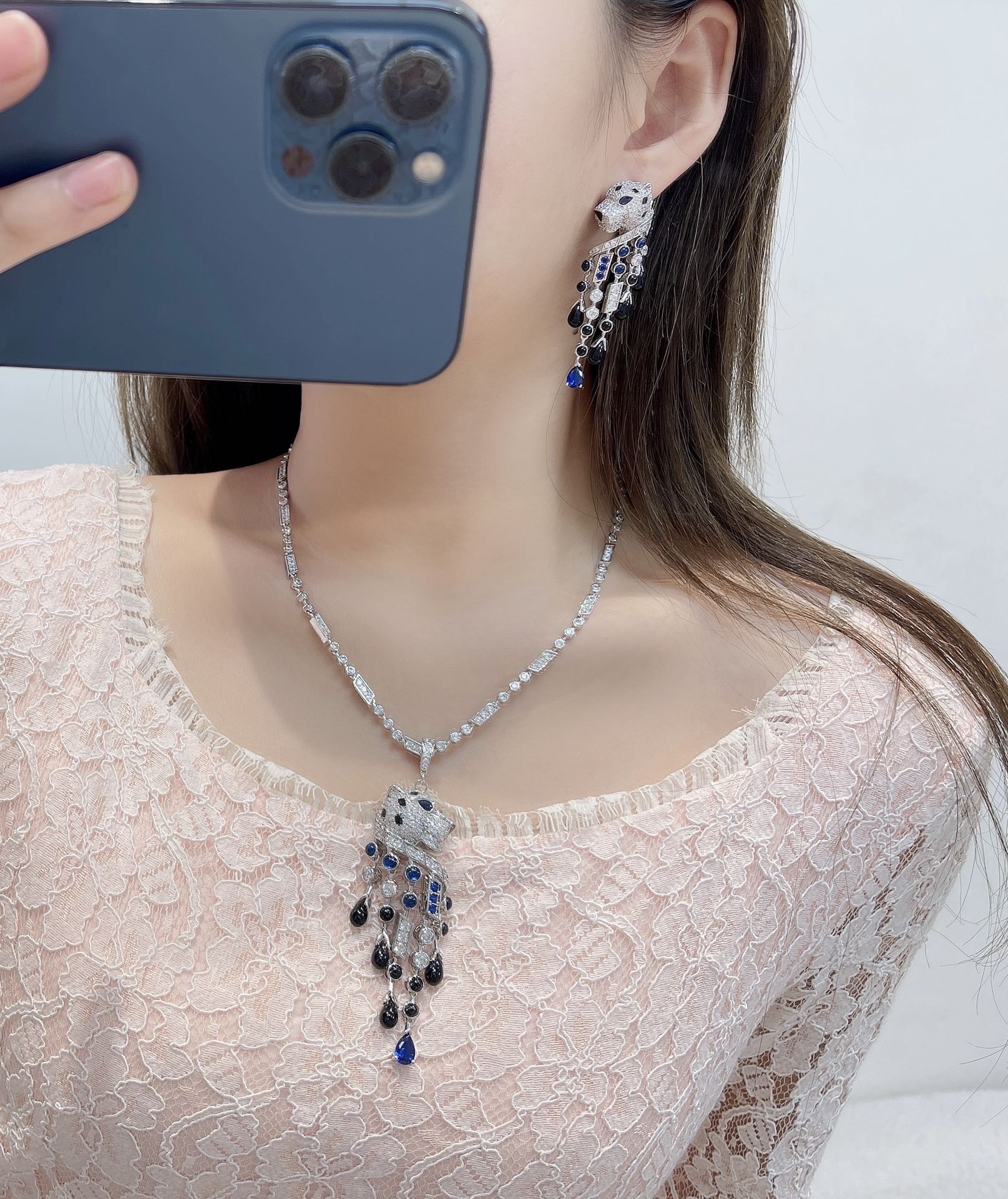 Серьги женские в стиле Cartier Panthère