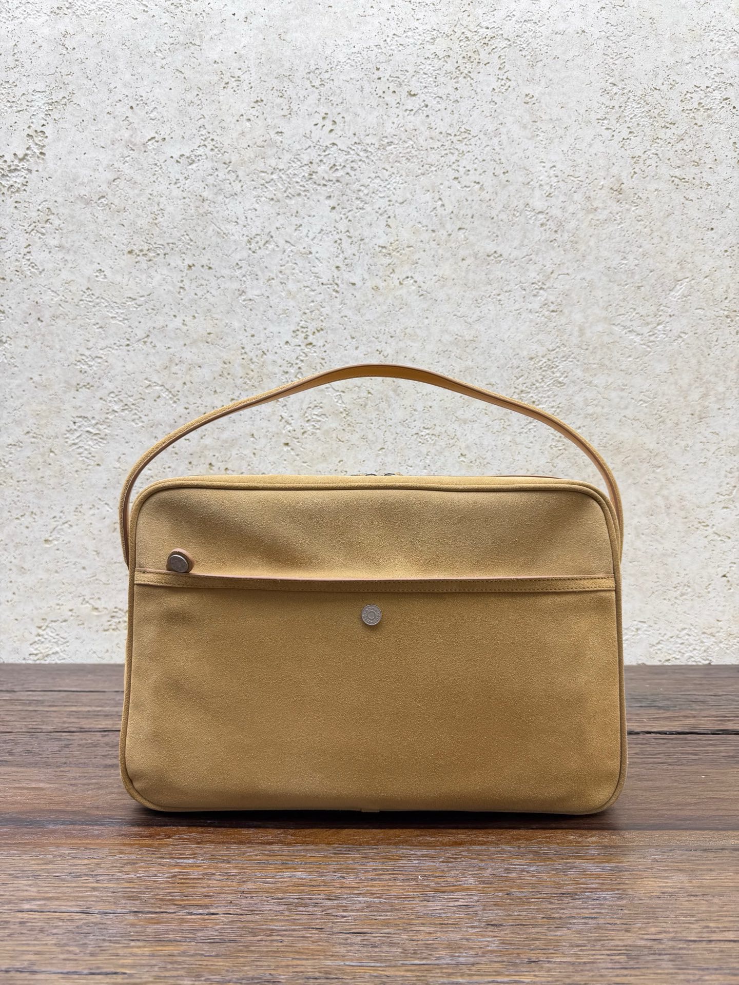 Сумка женская Acne Studios Camera Bag горчичного цвета