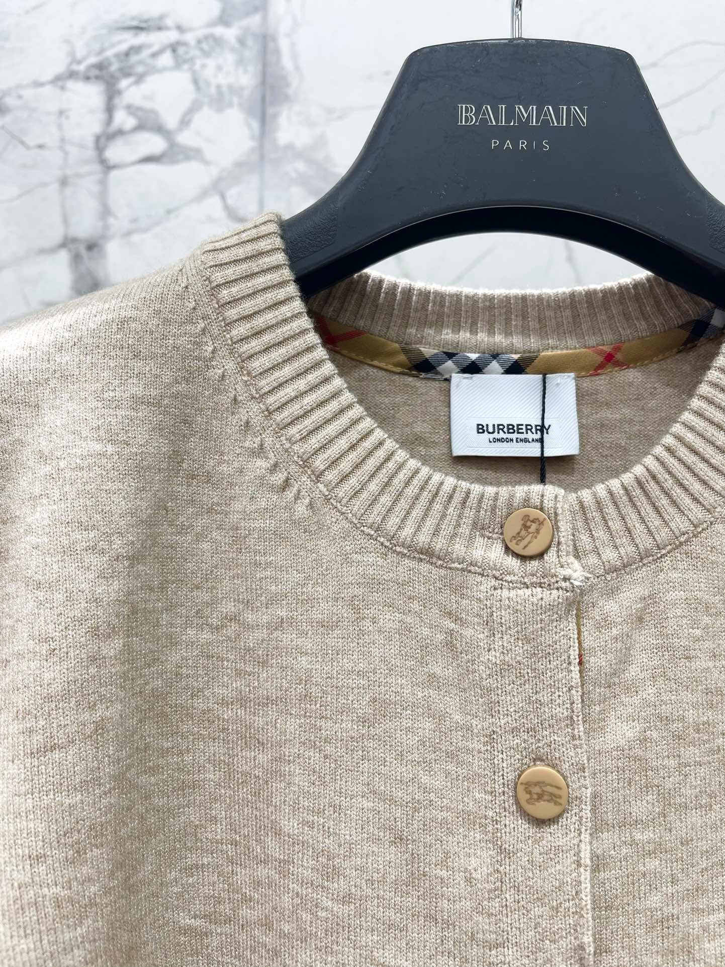 Кардиган женский Burberry EKD Cotton Wool Cardigan бежевого цвета
