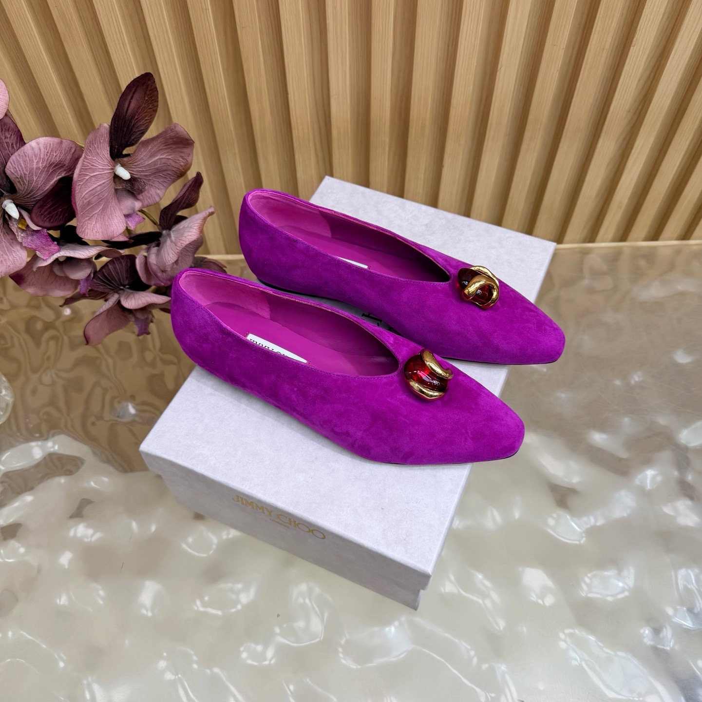 Балетки женские Jimmy Choo Margot Flat фиолетового цвета