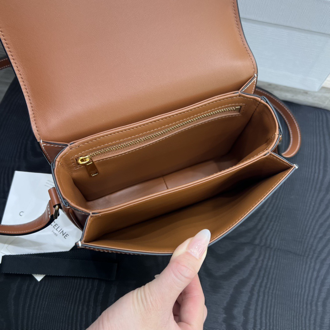 Сумка женская в стиле Celine Triomphe Canvas мини с кожаной отделкой