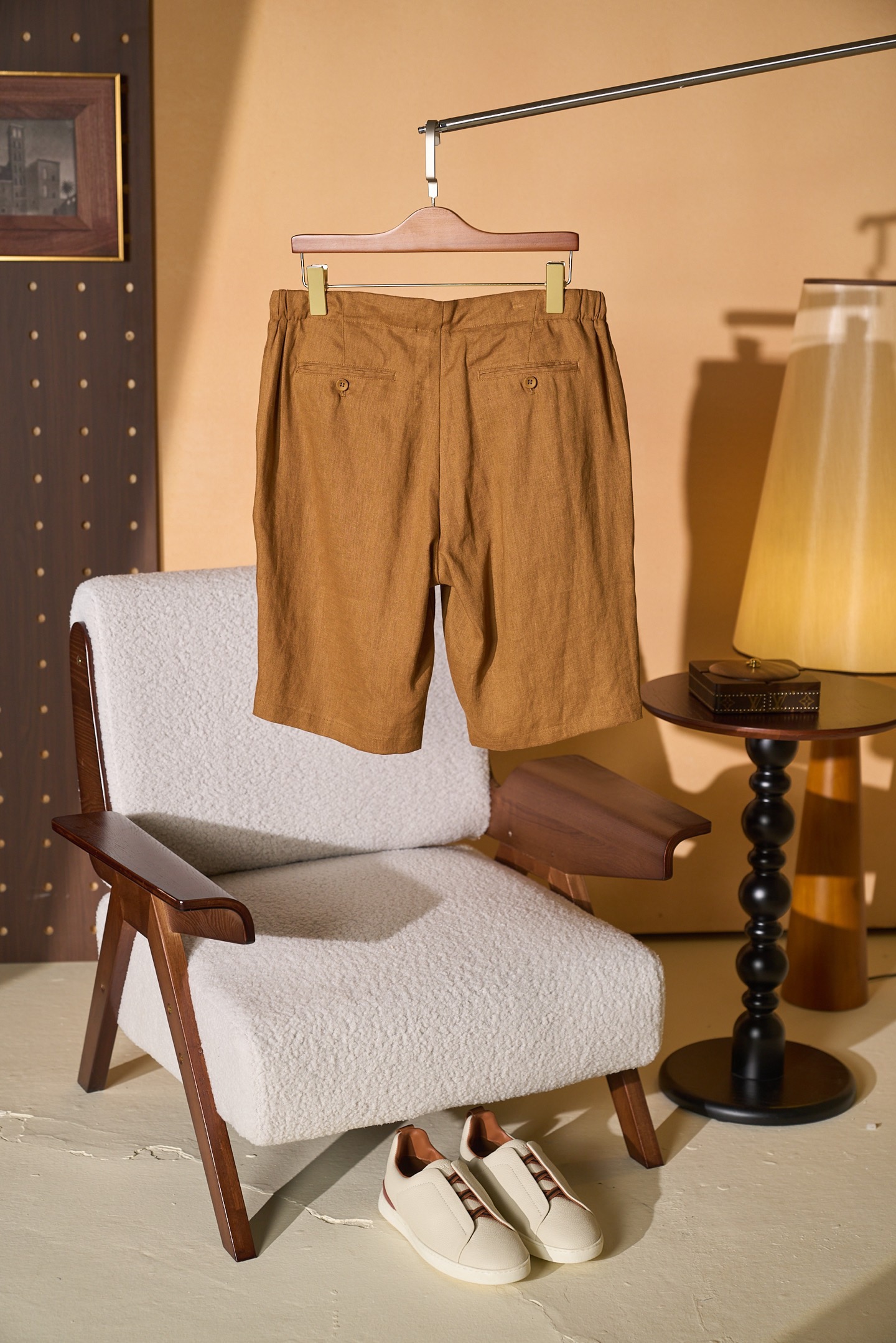 Шорты мужские в стиле Loro Piana Nolan Bermuda  кофейного цвета с кулиской