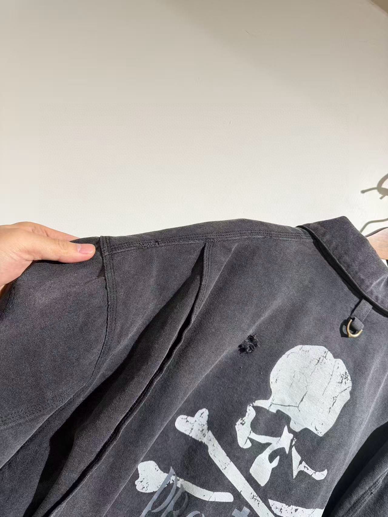 Куртка унисекс в стиле Project G/R x MMJ из плотного канваса чёрного цвета с эффектом состаривания