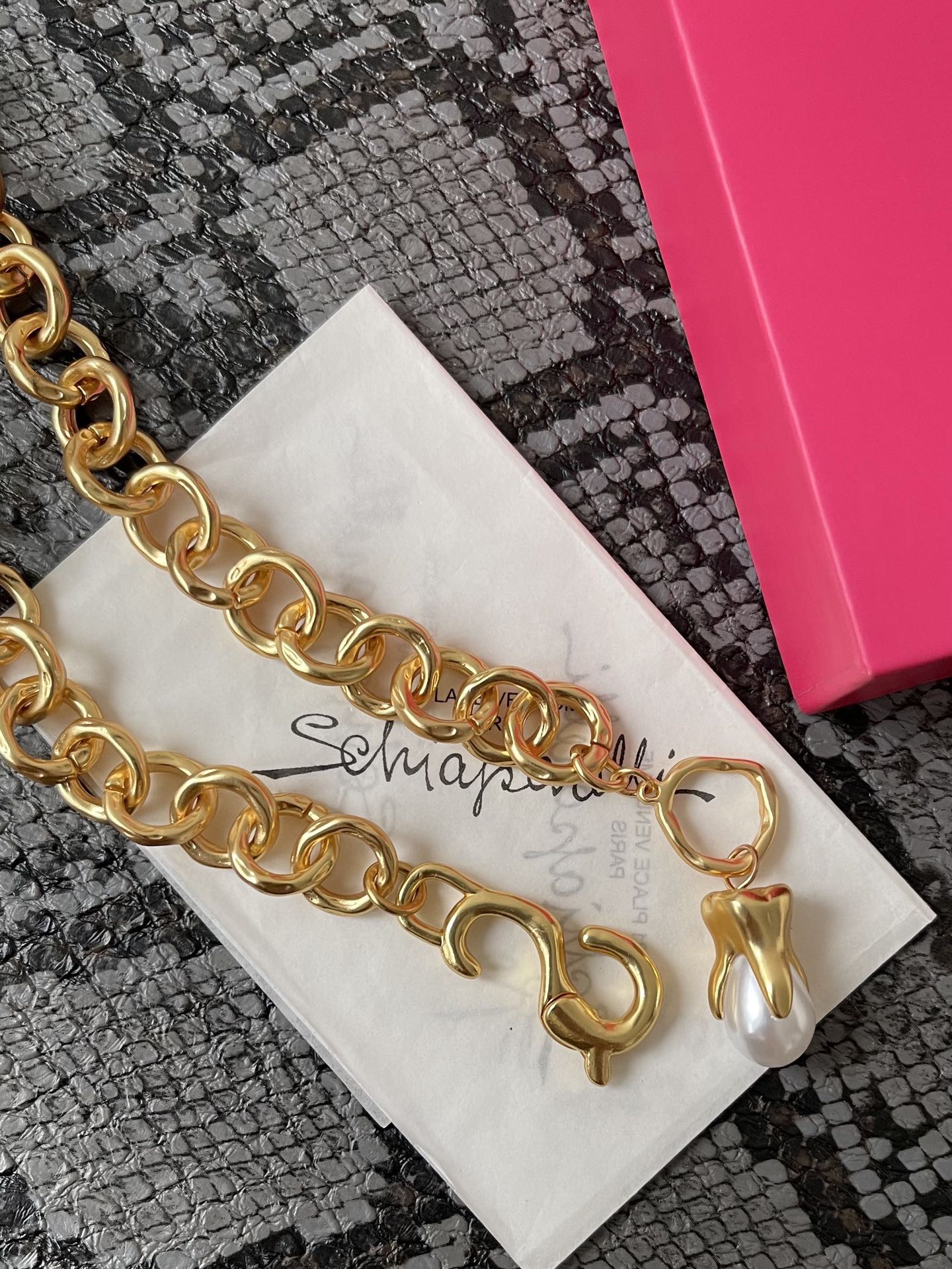 Колье женское в стиле Schiaparelli