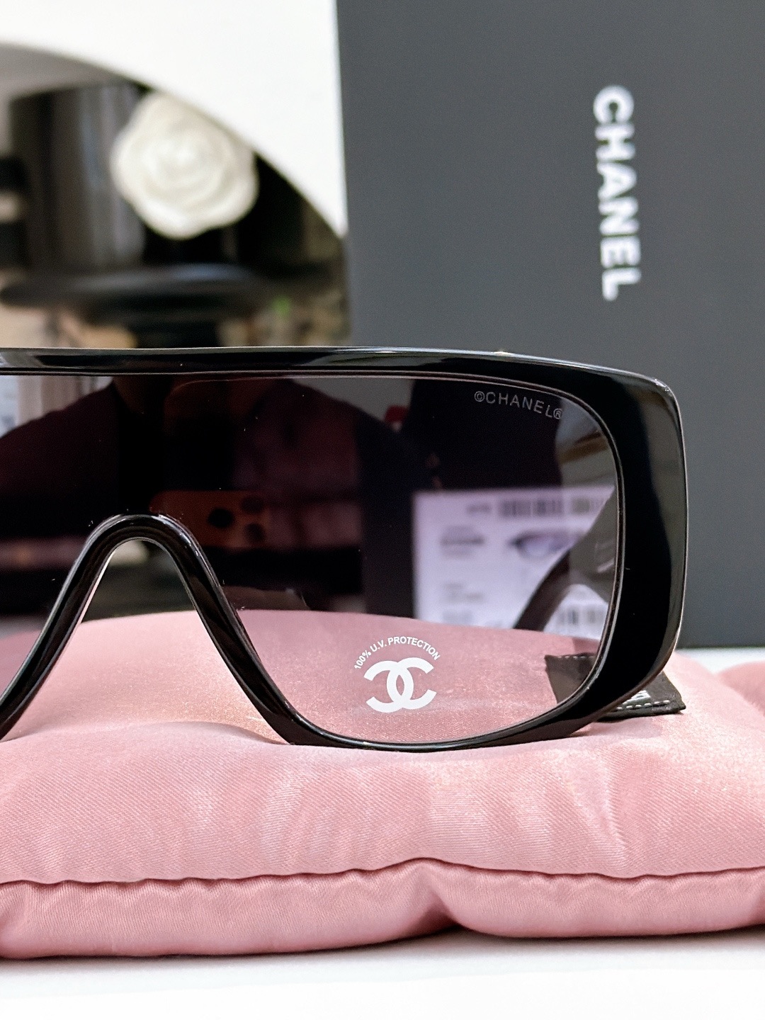 Солнцезащитные очки Chanel 5495