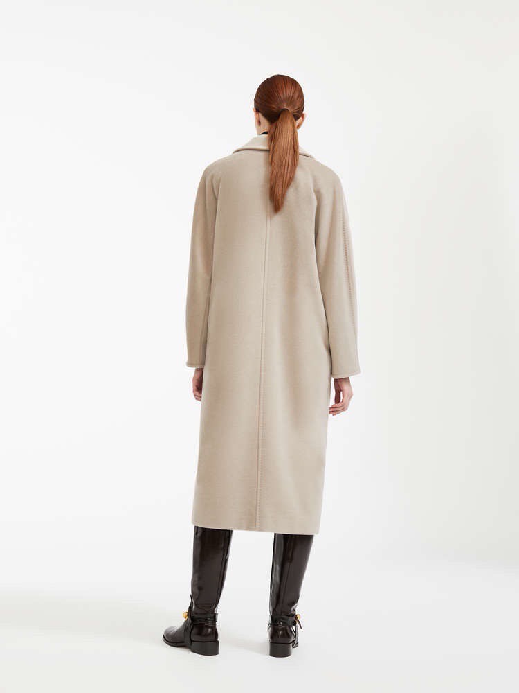 Пальто женское в стиле Max Mara Anne-Marie Beretta песочного цвета